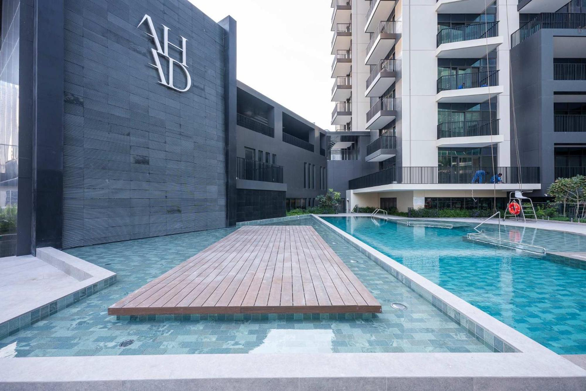 Elegant 1-bedroom For 2 Near To Burj Khalifa Apartment