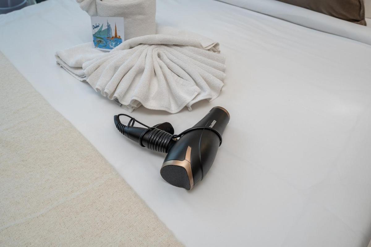 Apartment Serene At Azizi Riviera Near To Burj Khalifa *