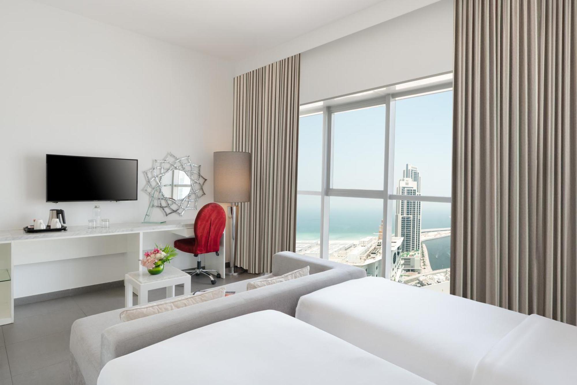 Hotel The First Collection Marina