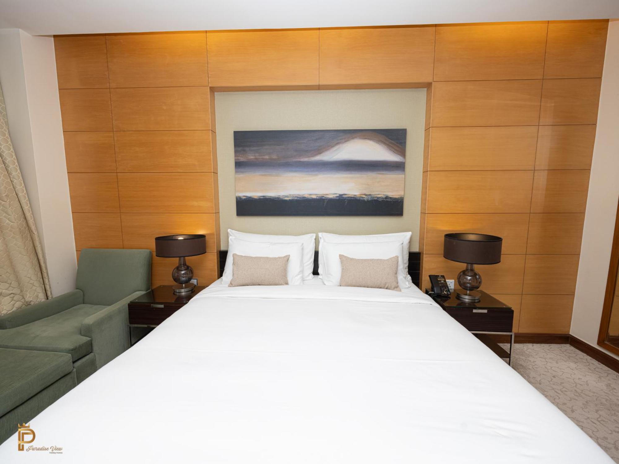 Paradise View The Mall Residences *