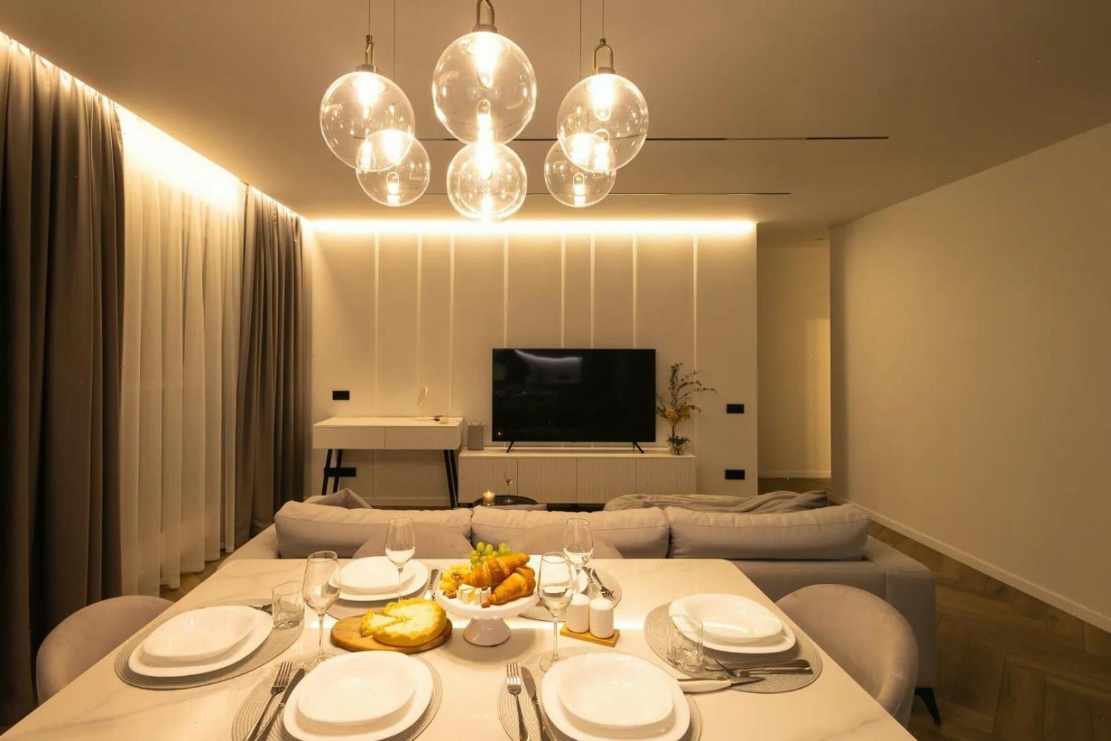 Hotel Marquise Square Tower Luxury App's