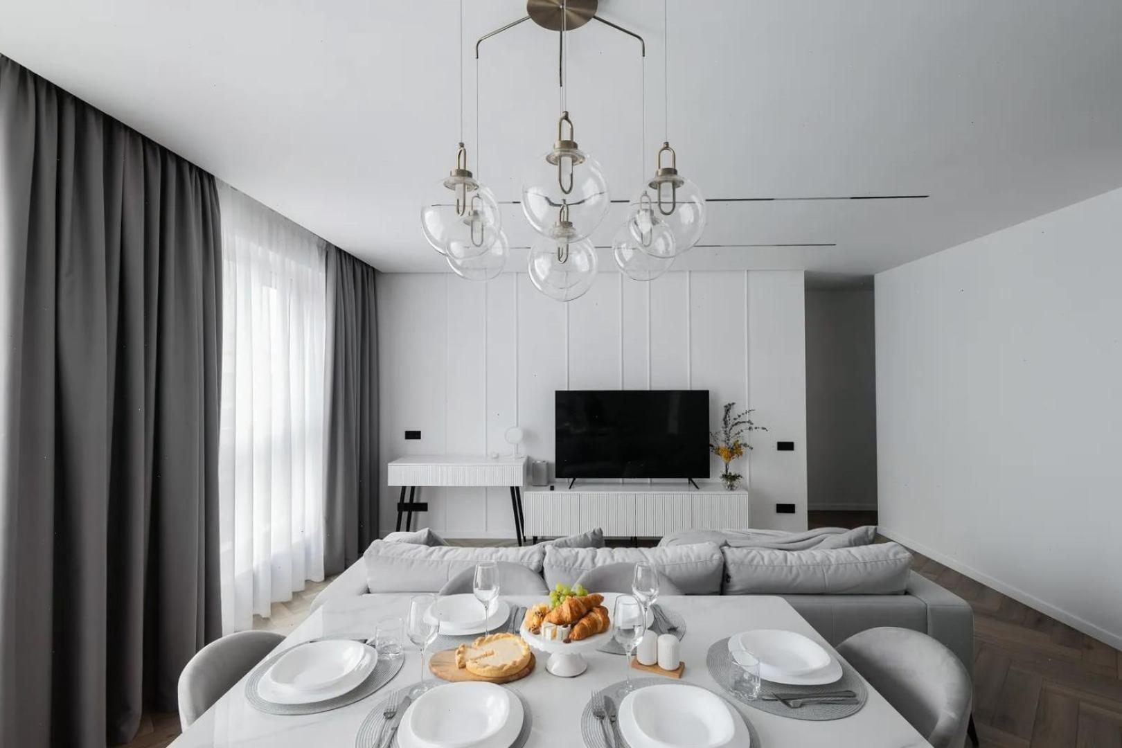 Marquise Square Tower Luxury App's *