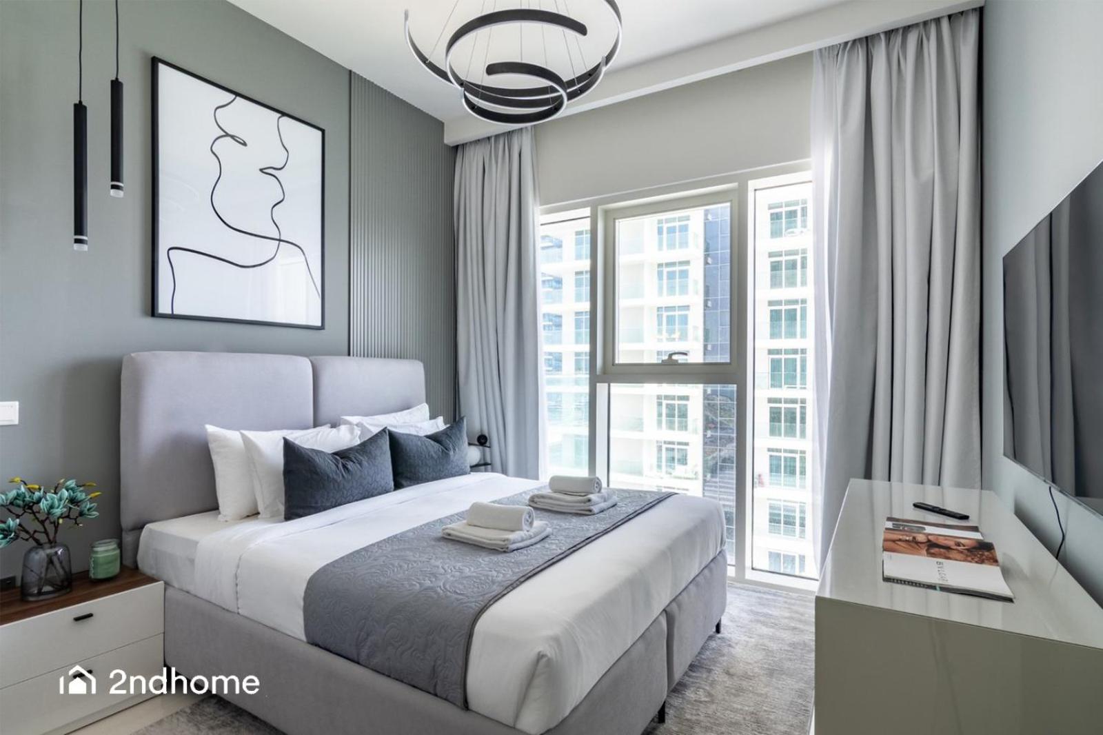 Sophisticated 1 Bedroom With Breathtaking Sea View