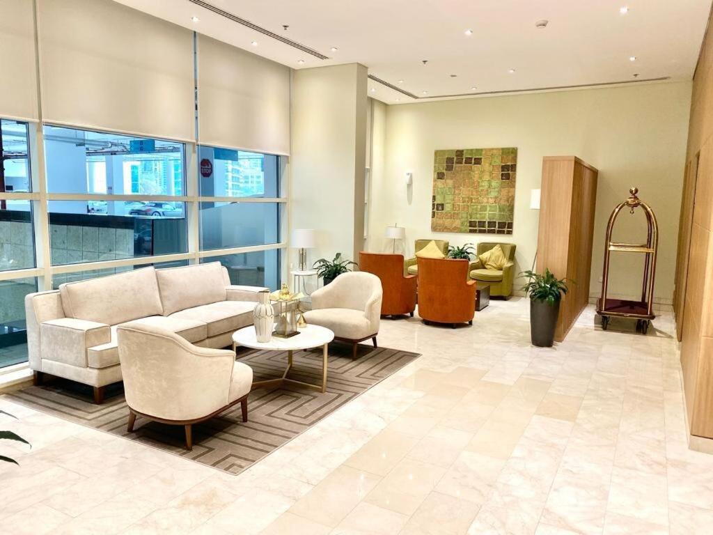 Apartment Cozy 1bd Near Jbr *