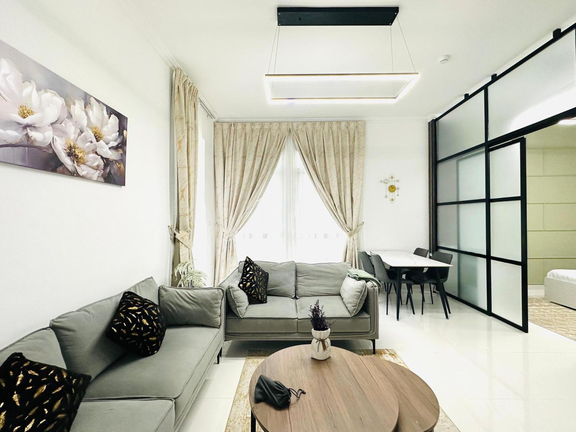 Apartment 2-bhk -modern Interior *