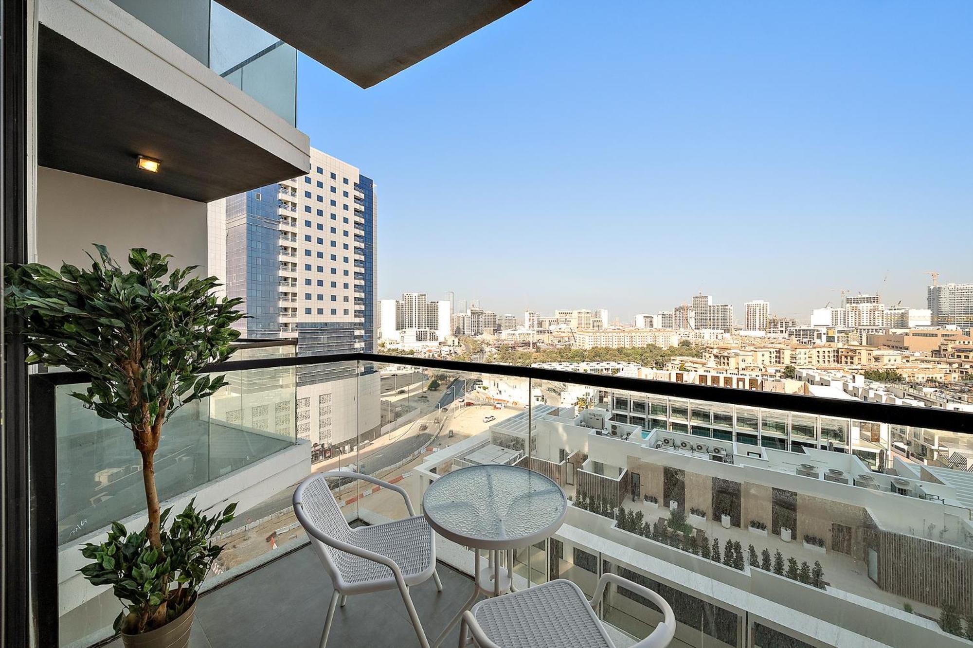 Elegant 1 Bedroom In Empire Apartment Dubai