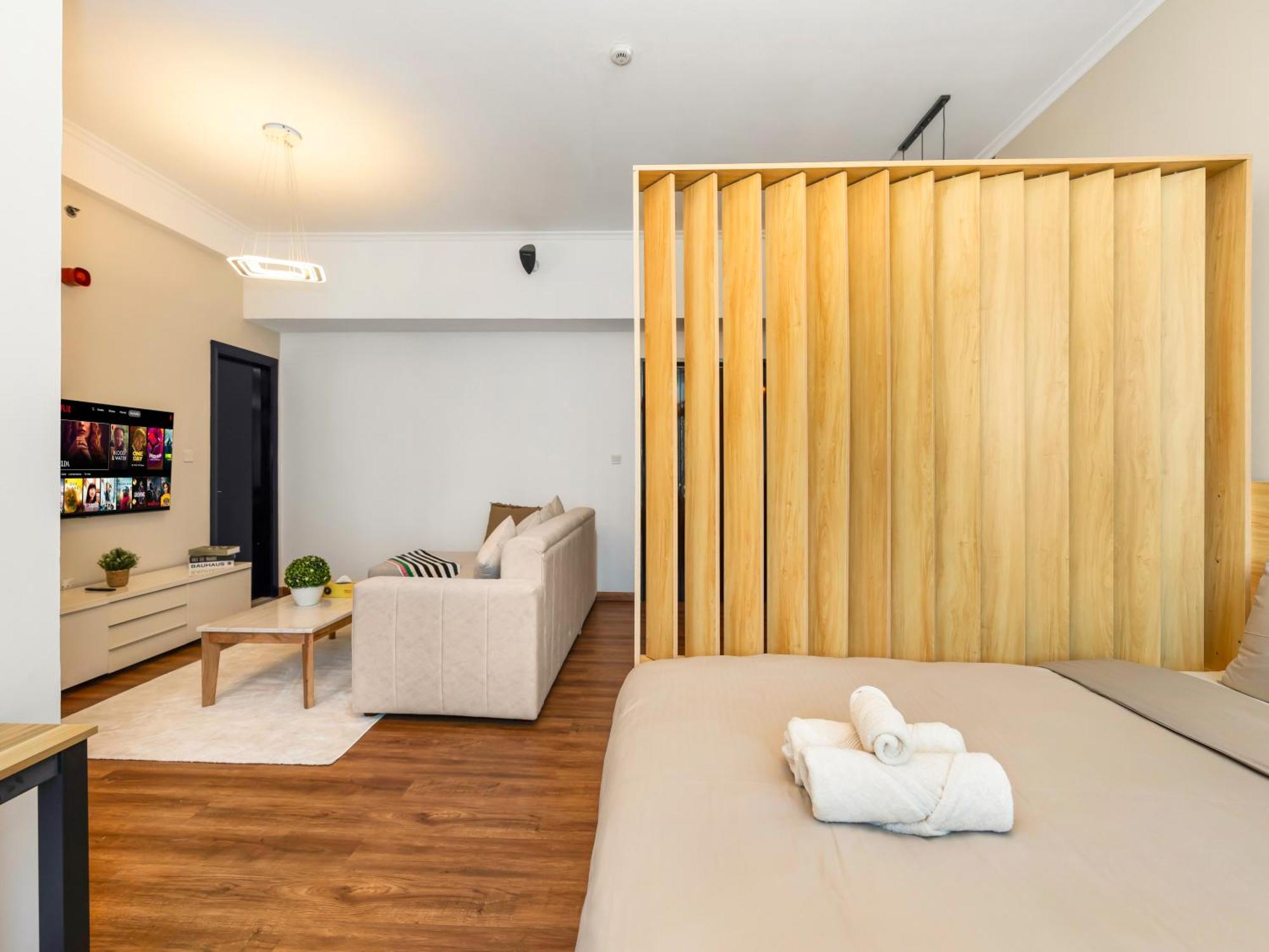 Apartment Spacious High Floor Marina