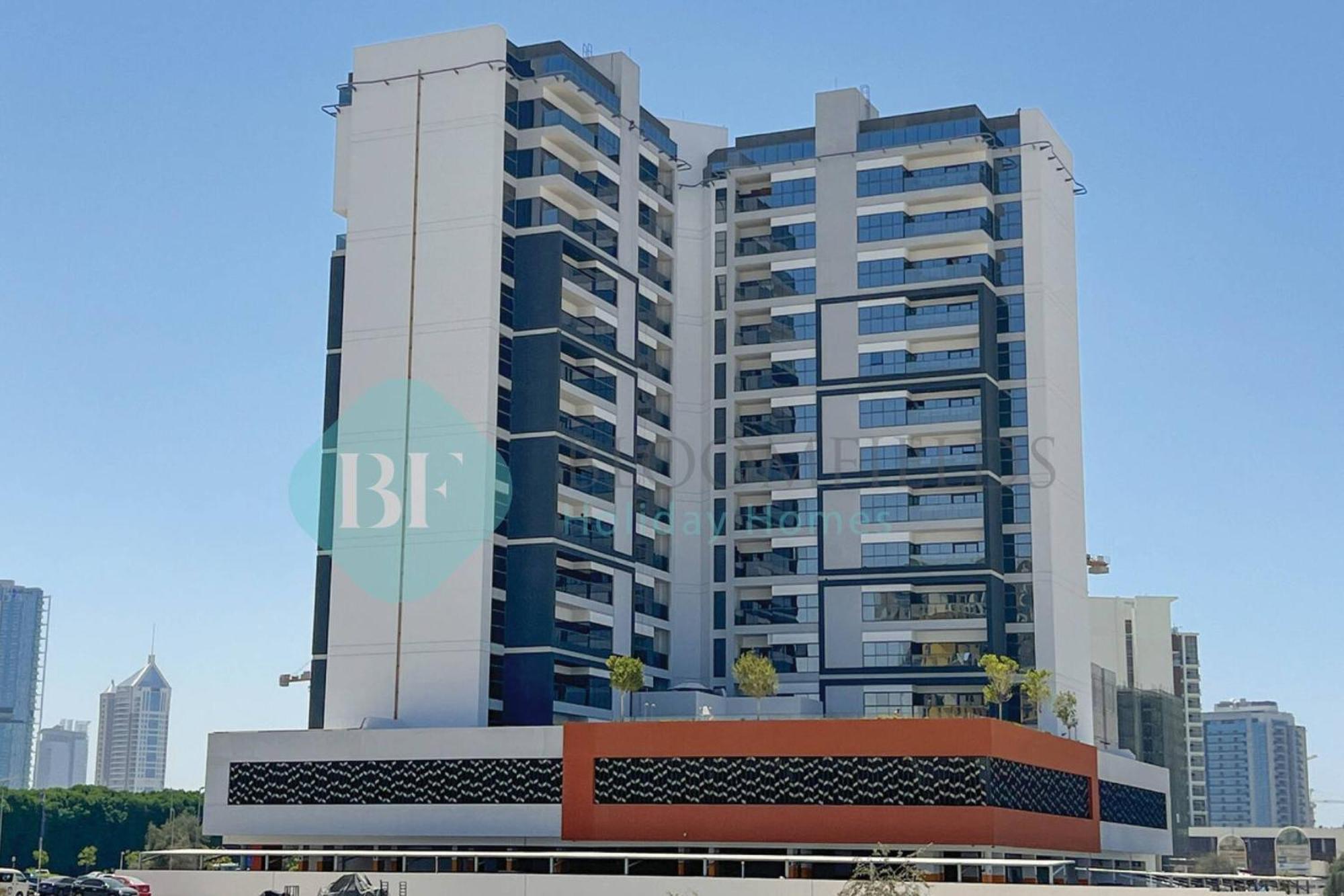 Bloomfields Elegance Stu In Arjan Dubai