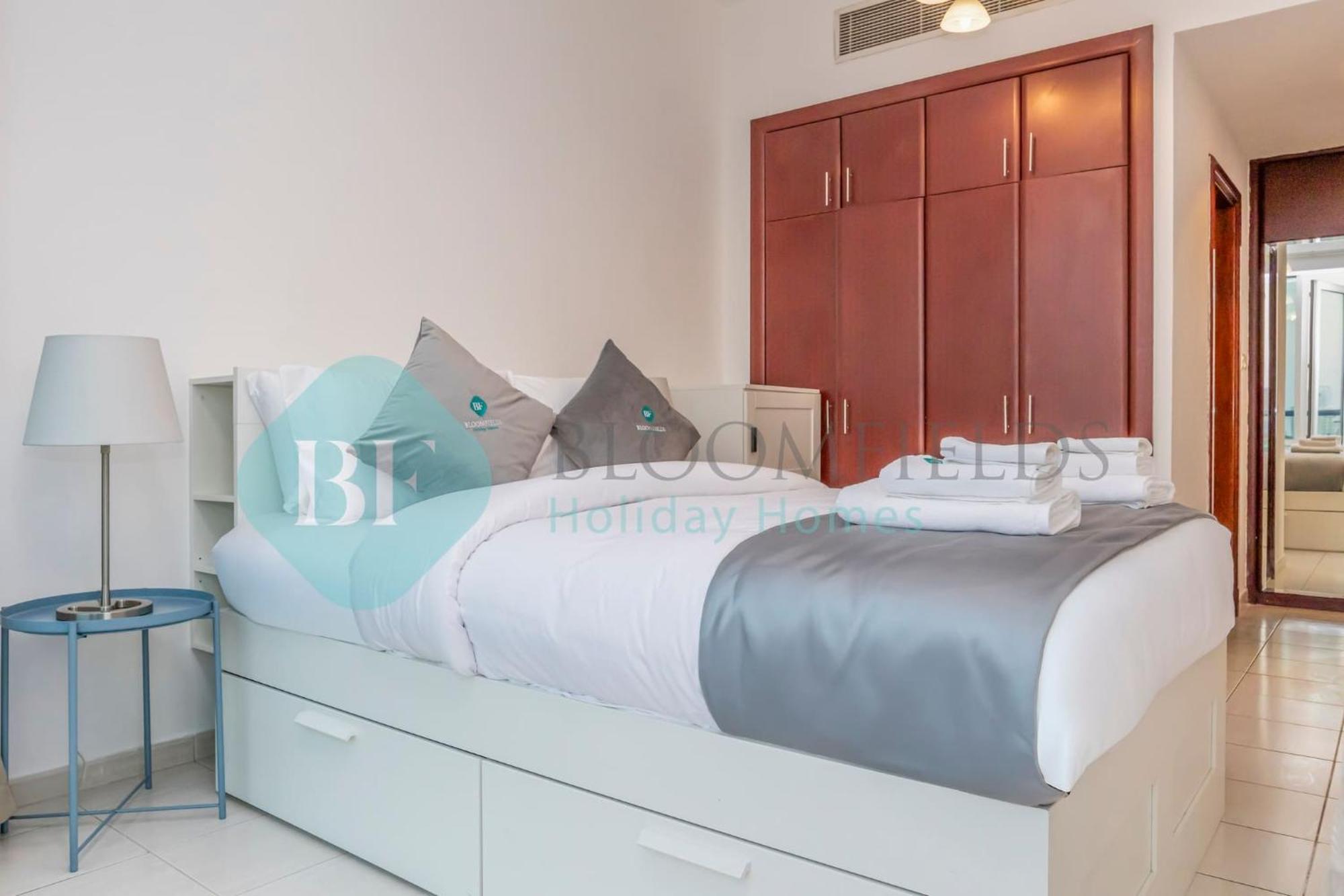 Bloomfields 1bedroom Cozy 1br Golf Tower Daire