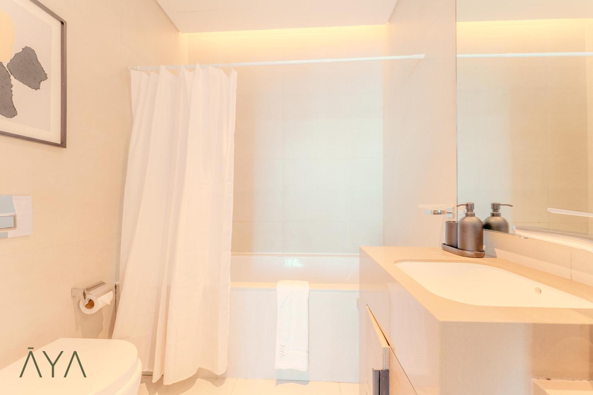 Apartment Luxury Beachfront 1br Jumeirah Gate Tower 1 Dubai