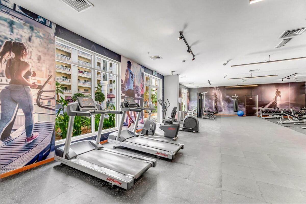 Apartment Waves - Spacious 1br With Balcony & Cozy Interiors In Jvc Dubai