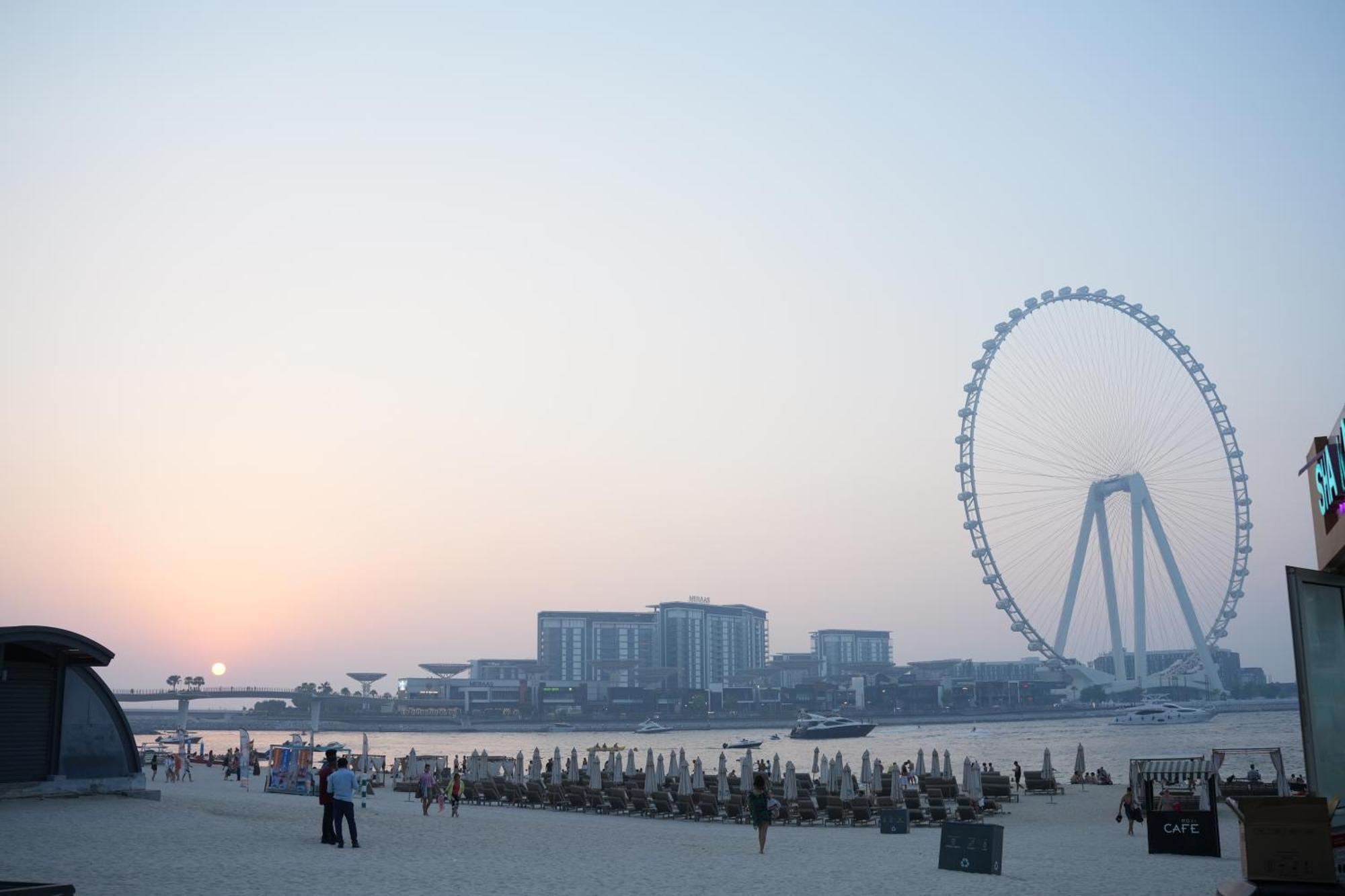 Kapselhotel Yellow Parrot Jbr Dubai