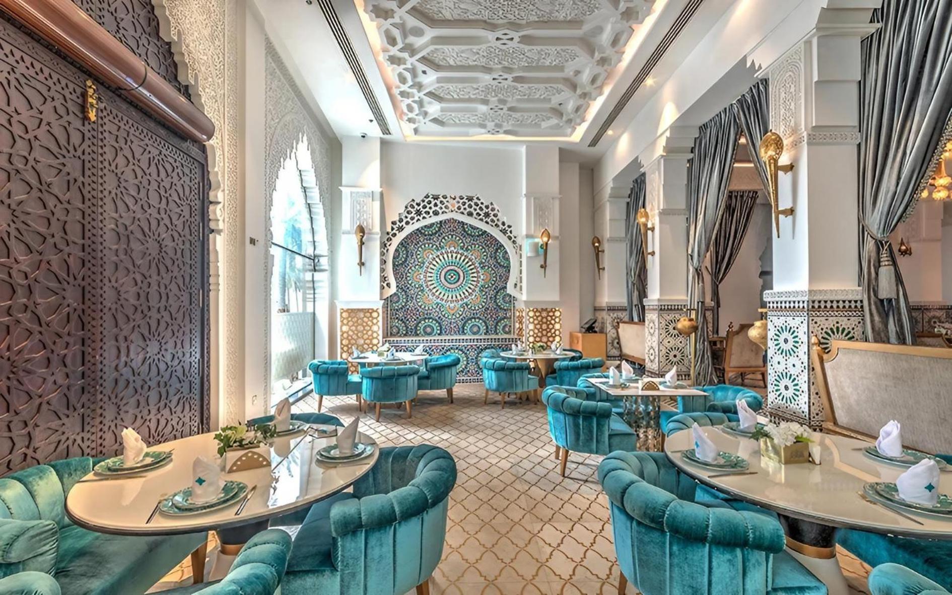 Vacay Lettings - Loft Downtown * Dubai