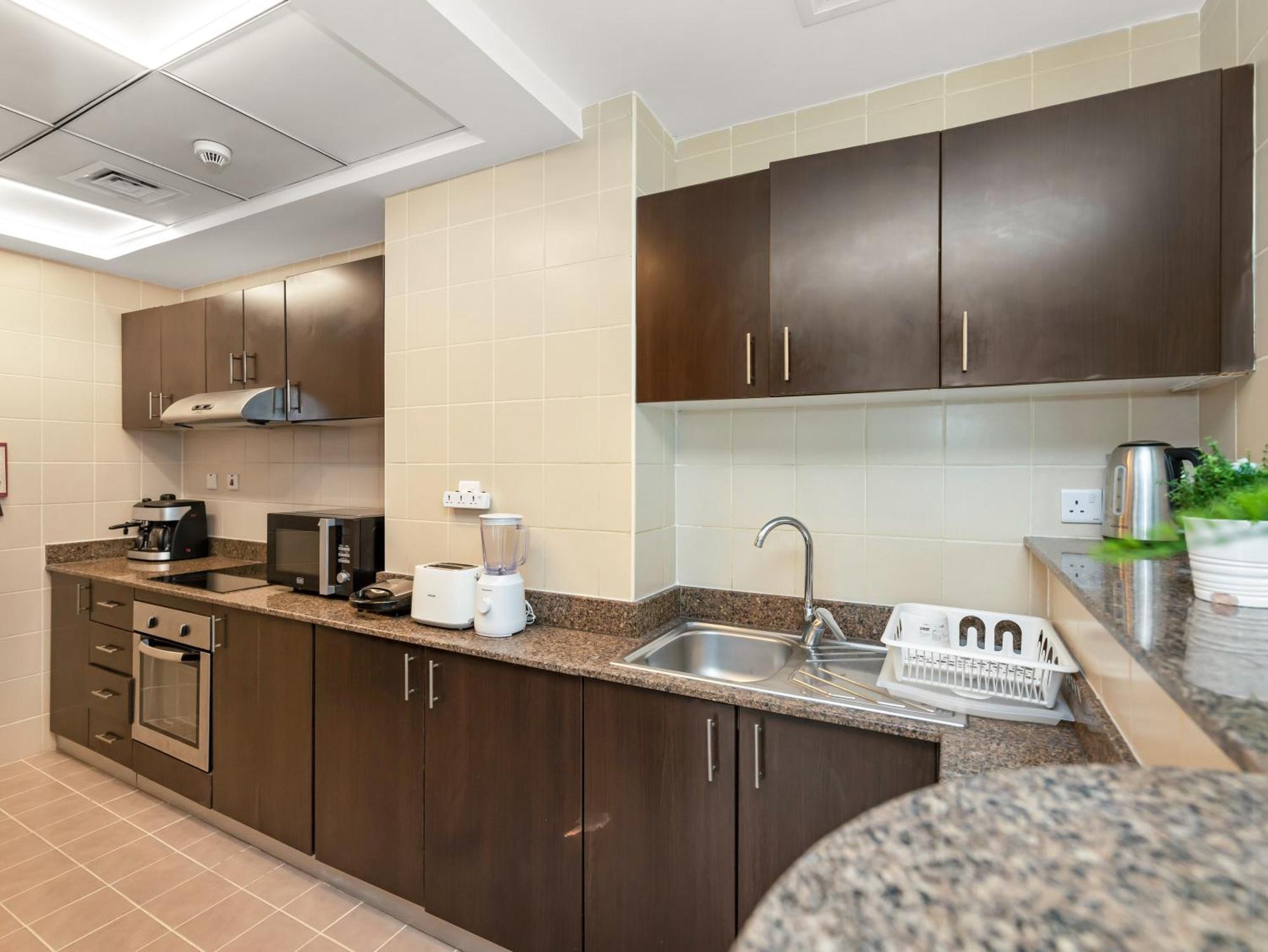 Need To Relax Here 2br Marina Apartment *