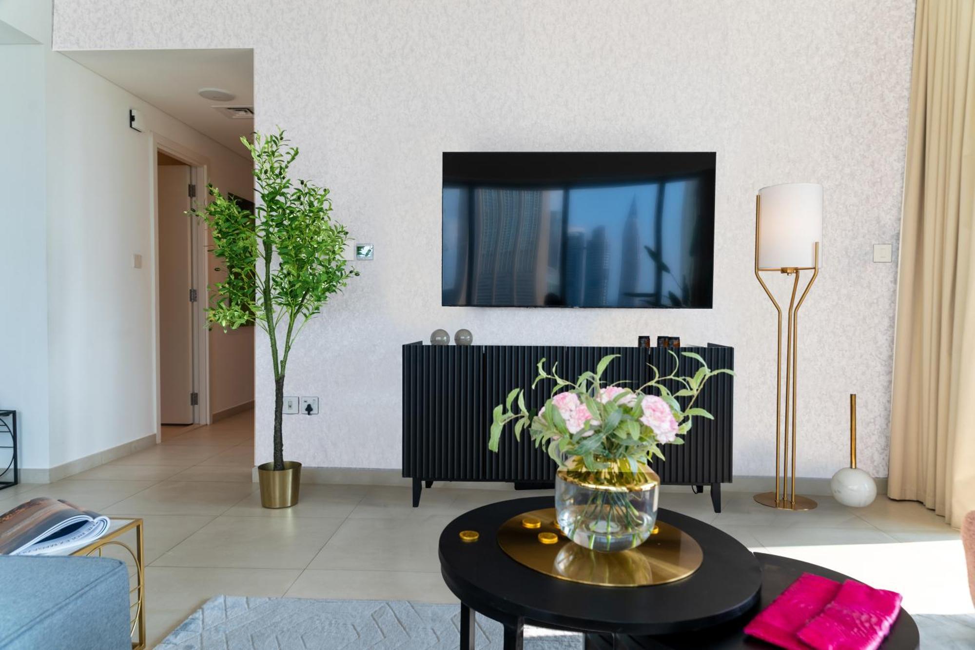 Daire Burj Khalifa Lifestyle Boost! Fabulous 4bed Open View Corner Mall Access *