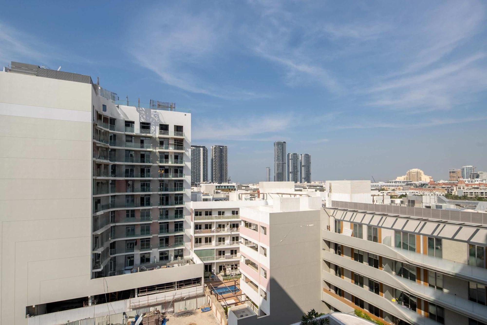 Frank Porter - Rokane G25 * Dubai