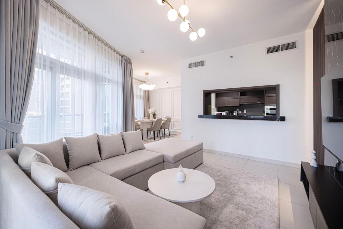 Apartment Beautiful 2 Bedroom Next To Opera I Burj View