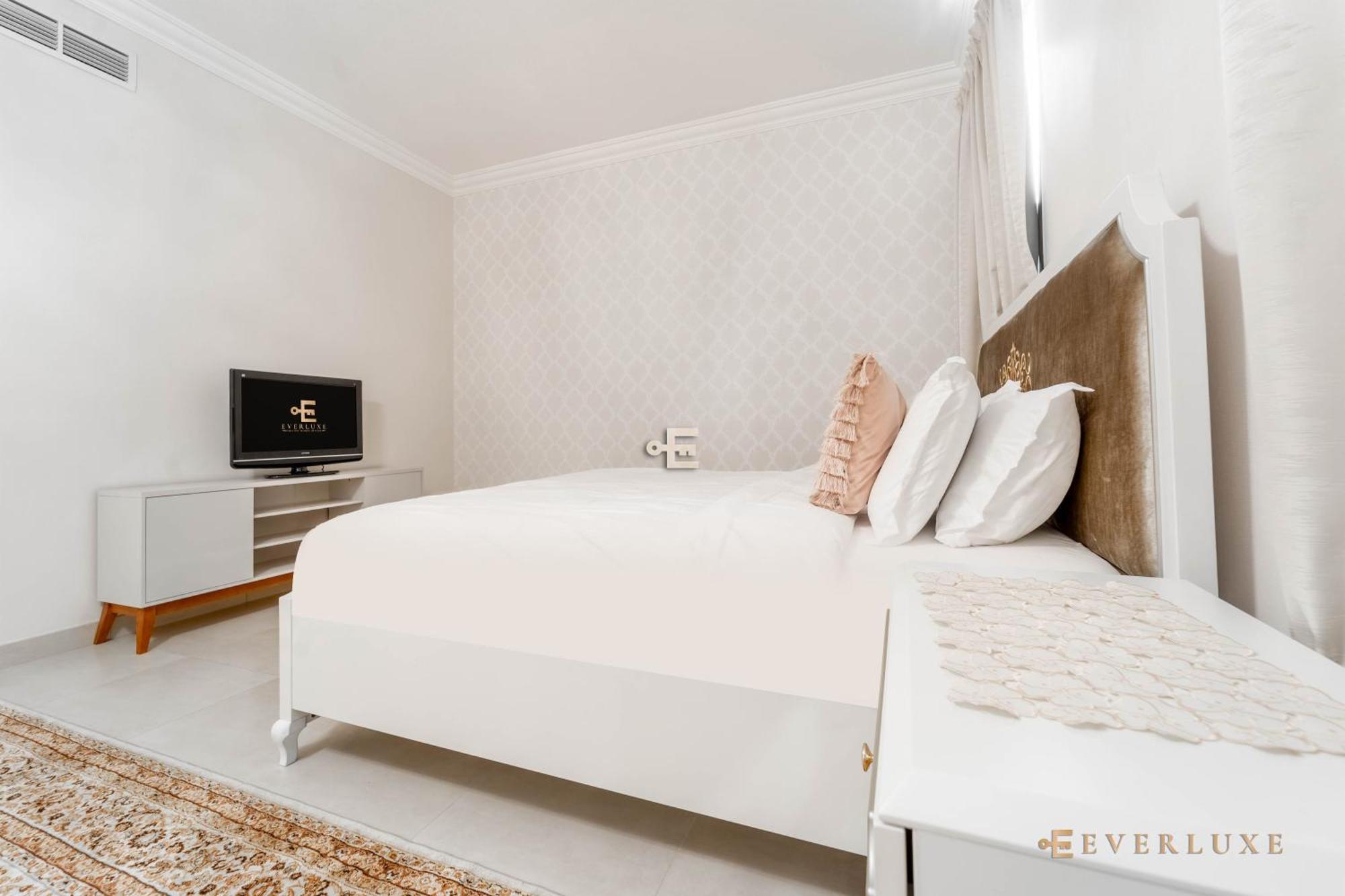 Everluxe Lovely 1 Bedroom In Qamar 3 * Dubai