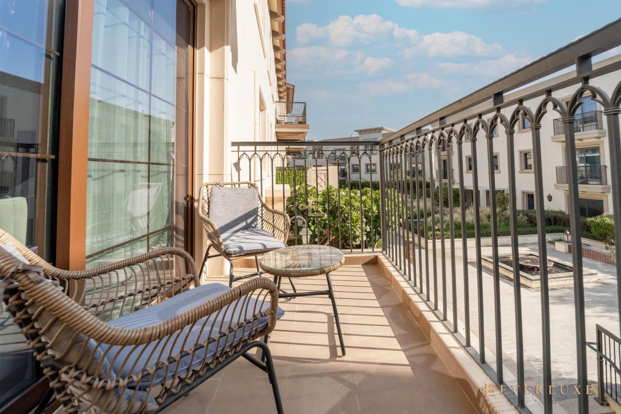 Everluxe Lovely 1 Bedroom In Qamar 3 * Dubai