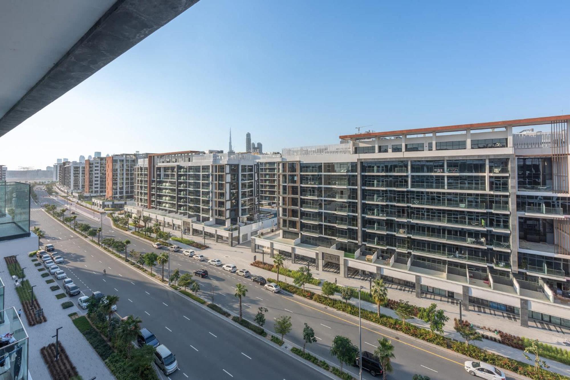 Bright And Elegant 3-bedroom Escape Perfect For Families In Meydan Apartamento Dubai