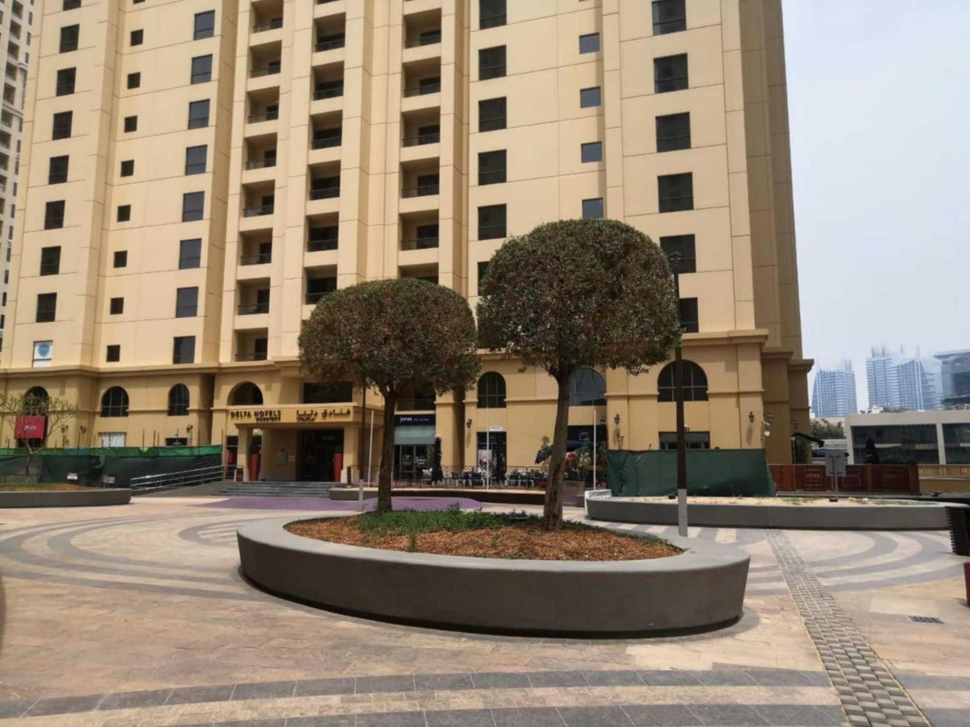Bed & Breakfast Ahlan Marina Jbr Large In 2br For Family & Groups Dubai