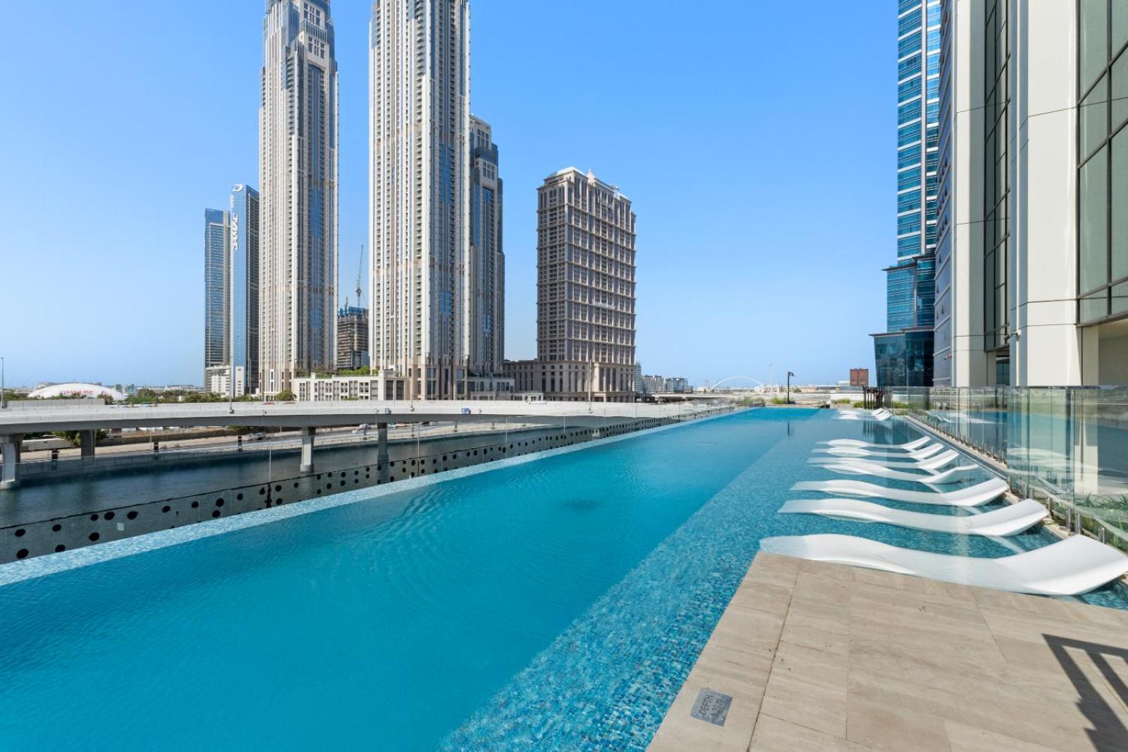 Apartment Missoni Tower 1br 4 Pex 5 Mins From Burj Khalifa Dubai