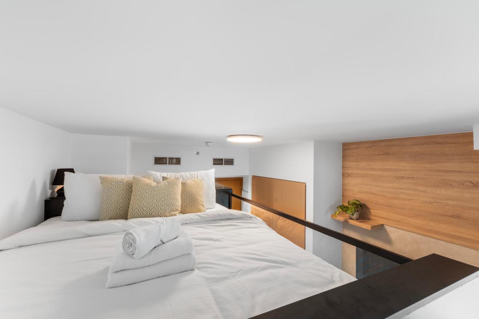 Apartment Big Layout 5 Mins From Mall And Burj Khalifa