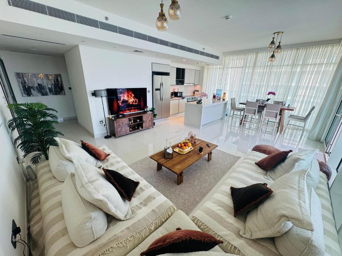 Luxury Beachfront 3br At Sunrise Bay Tower Apartment Dubai