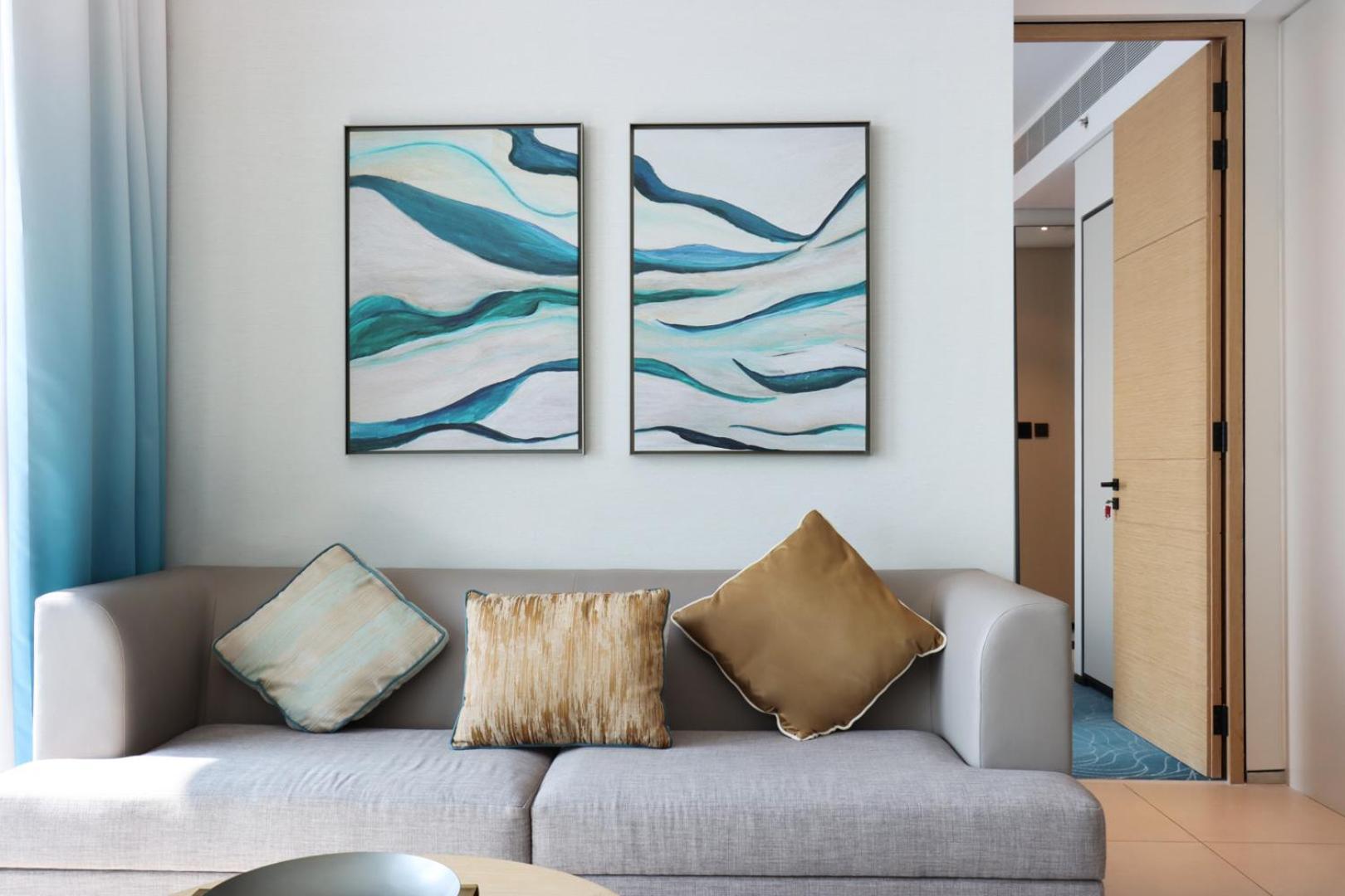 Livbnb -1b Coastal Living With Amazing Sea And Marina Views Dubai