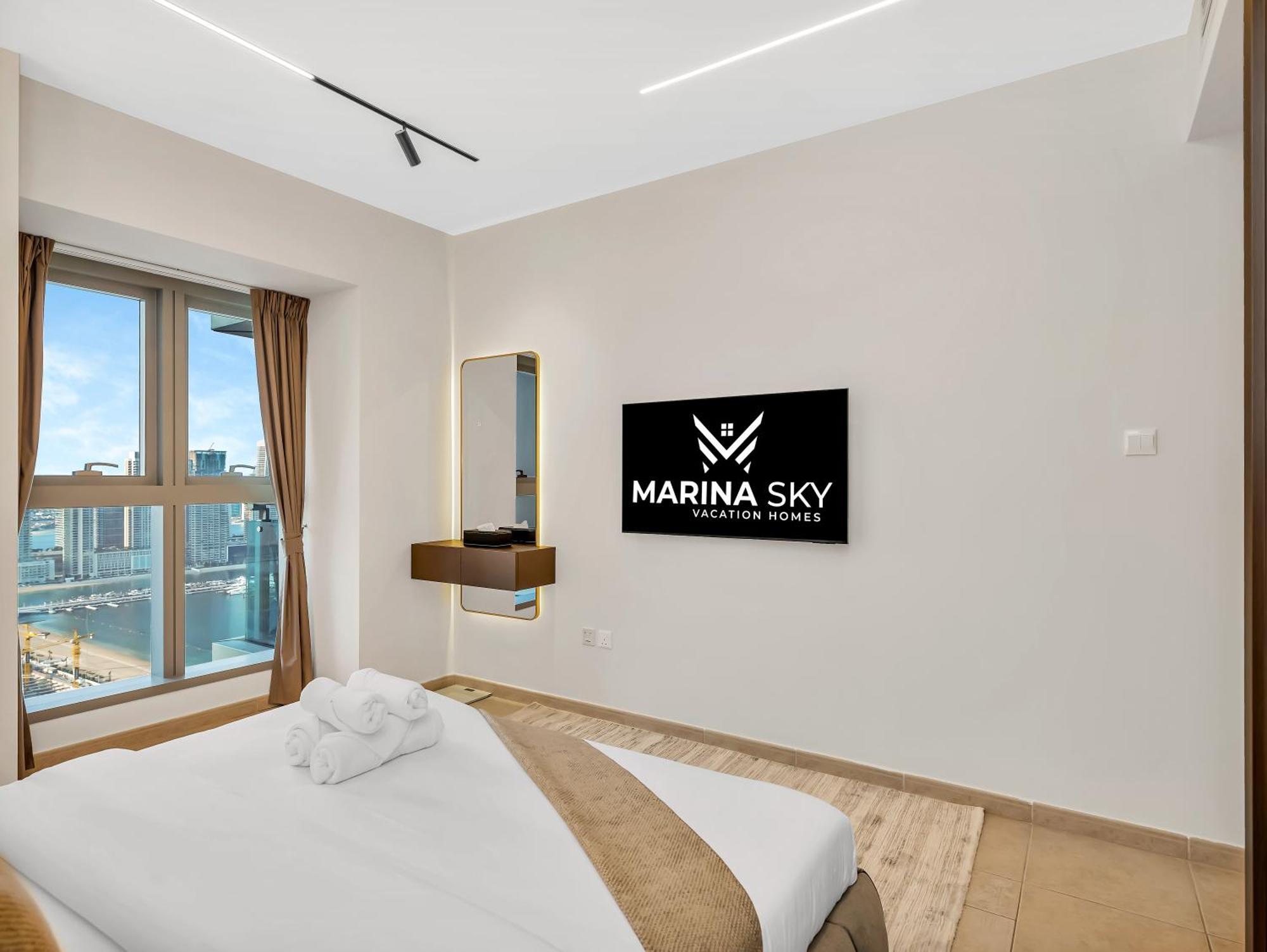 Apartamento Lux New 2 Bhk - Full Sea View - Marina - 5 Min To - 100 Metres To Tram *
