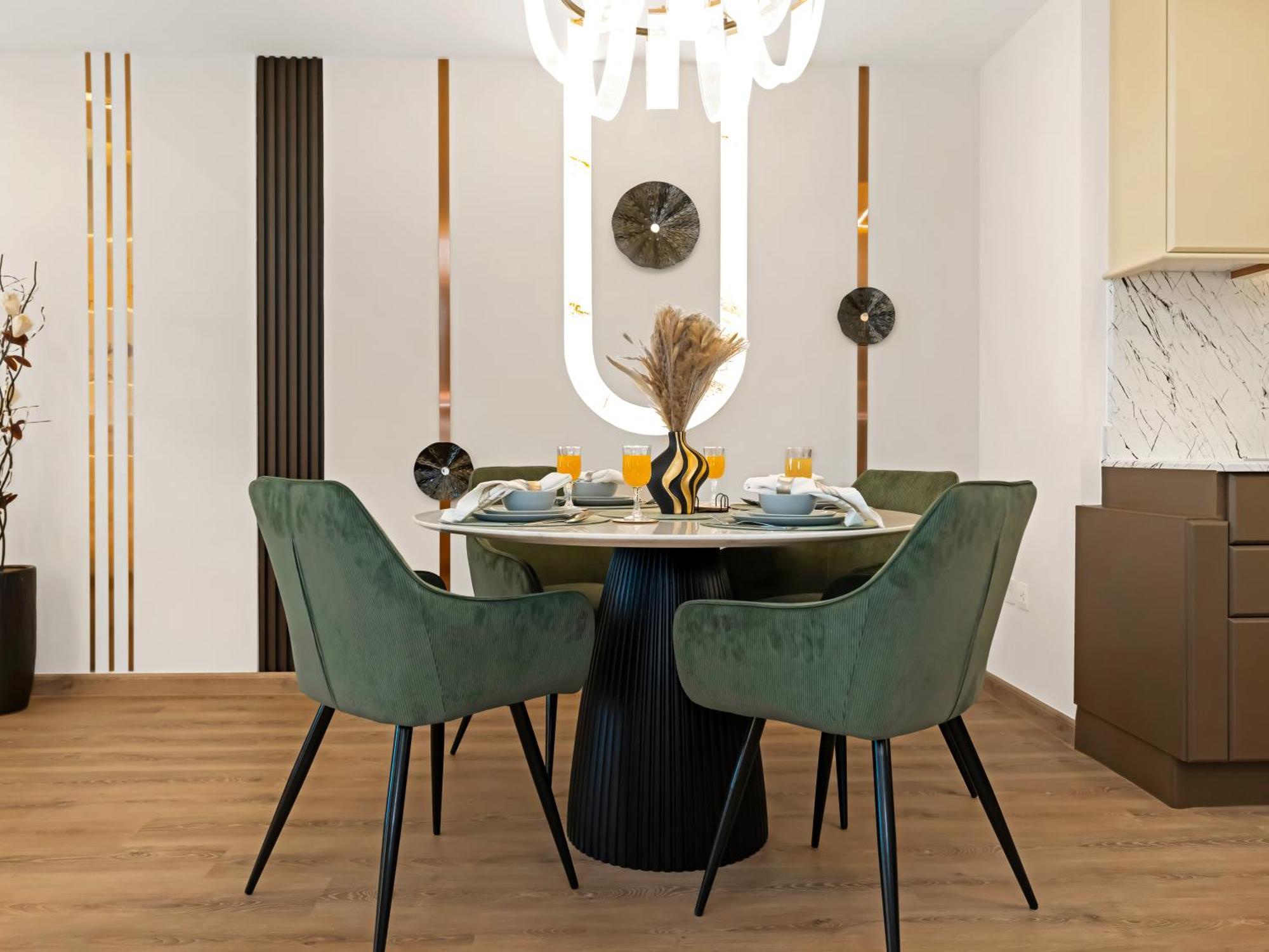 Lux New 2 Bhk - Full Sea View - Marina - 5 Min To - 100 Metres To Tram Apartment Dubai