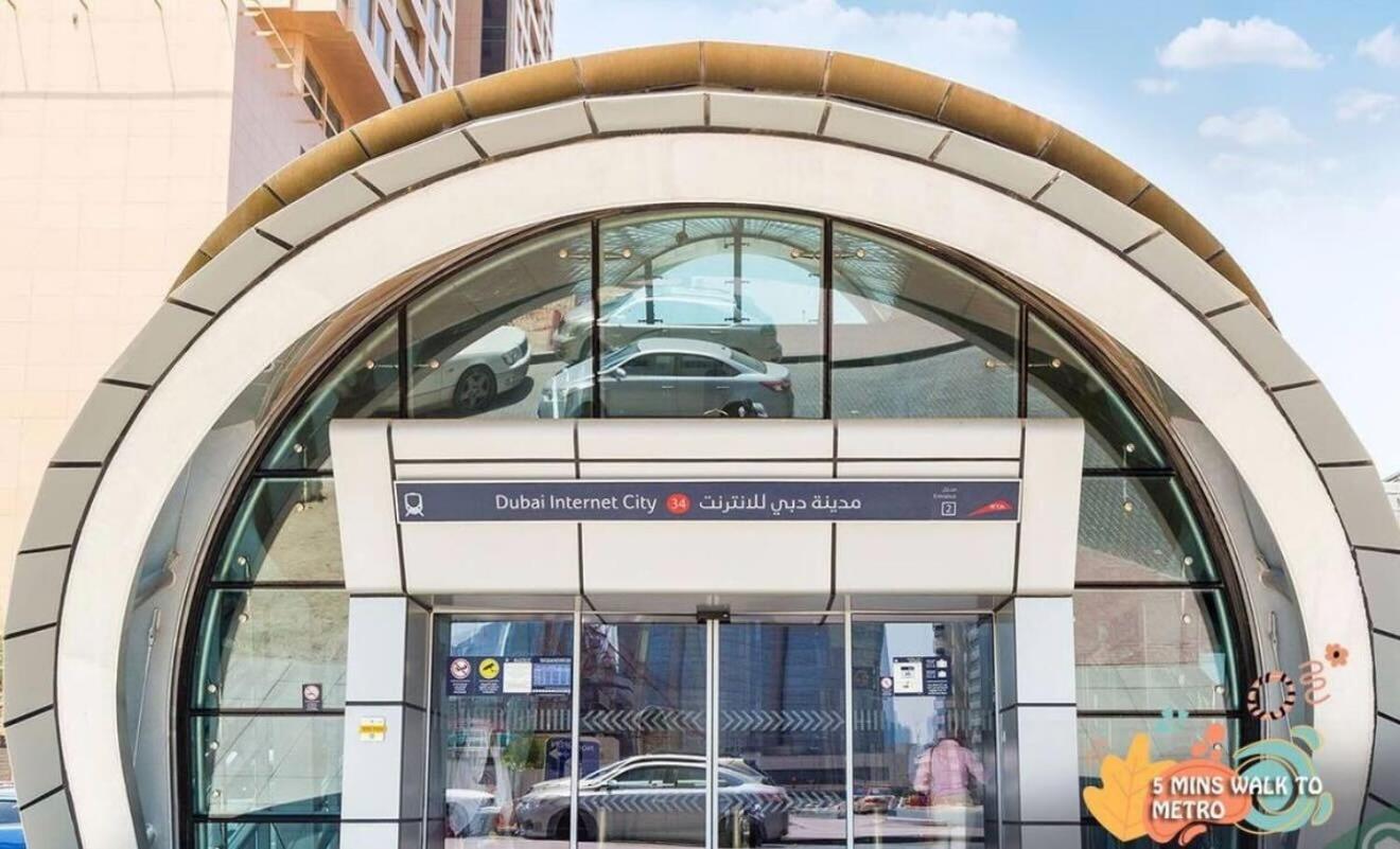 Homestay Attraction Partition In Barsha Heights Tecom