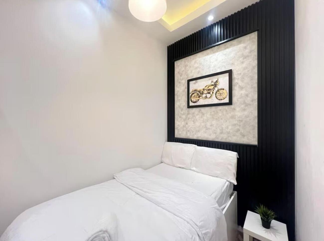 Homestay Attraction Partition In Barsha Heights Tecom *