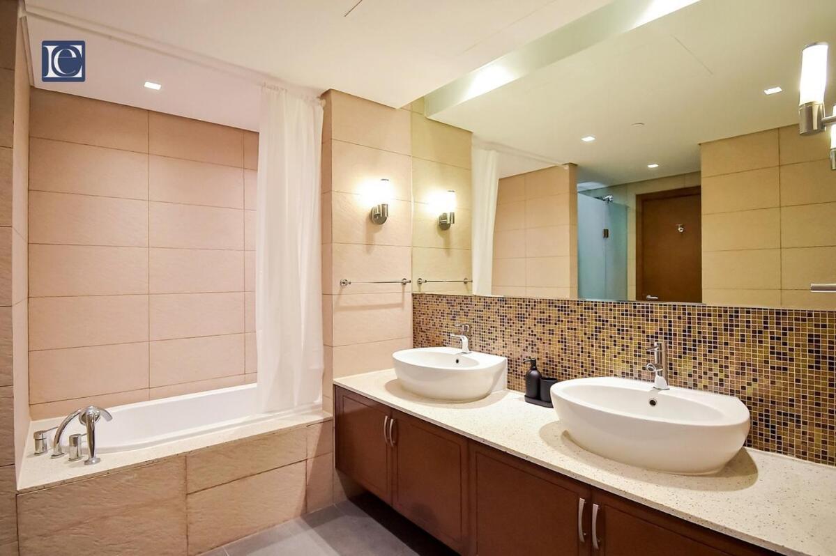 Exclusive 2br Marina 4, The Palm * Dubai
