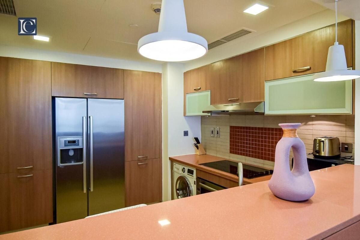 Apartment Exclusive 2br Marina 4, The Palm