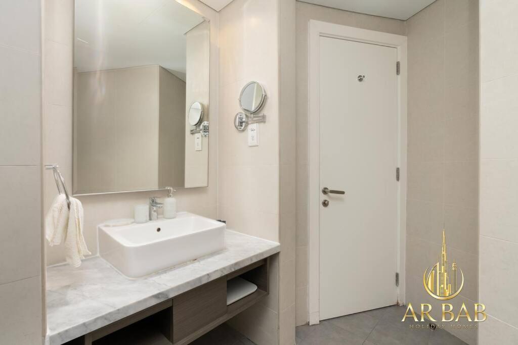 Damac Maison Prive - Luxury Studio - Burj Khalifa View