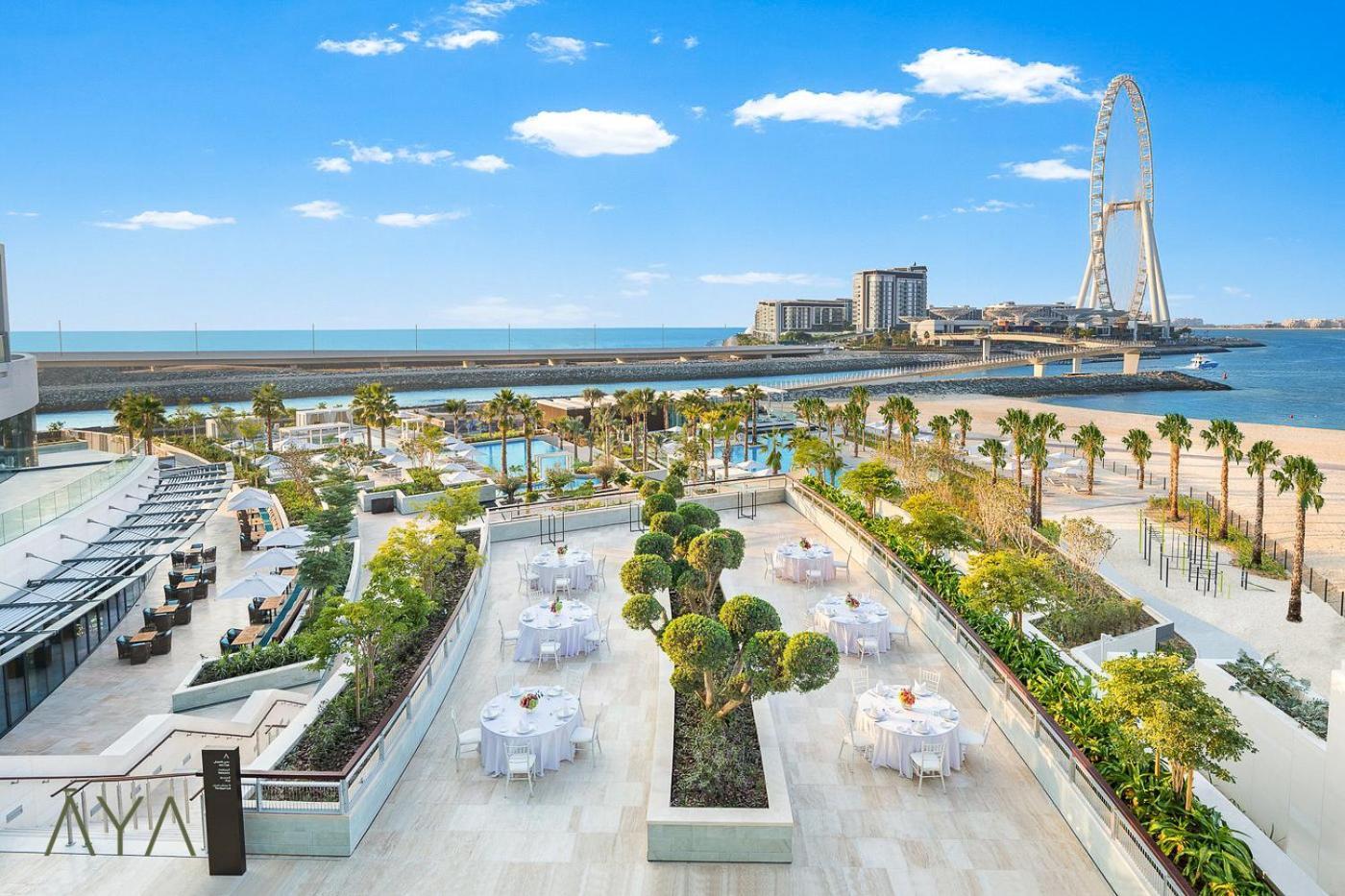 Jumeirah Gate Tower 1 - Stylish With Pool & Views Apartment Dubai