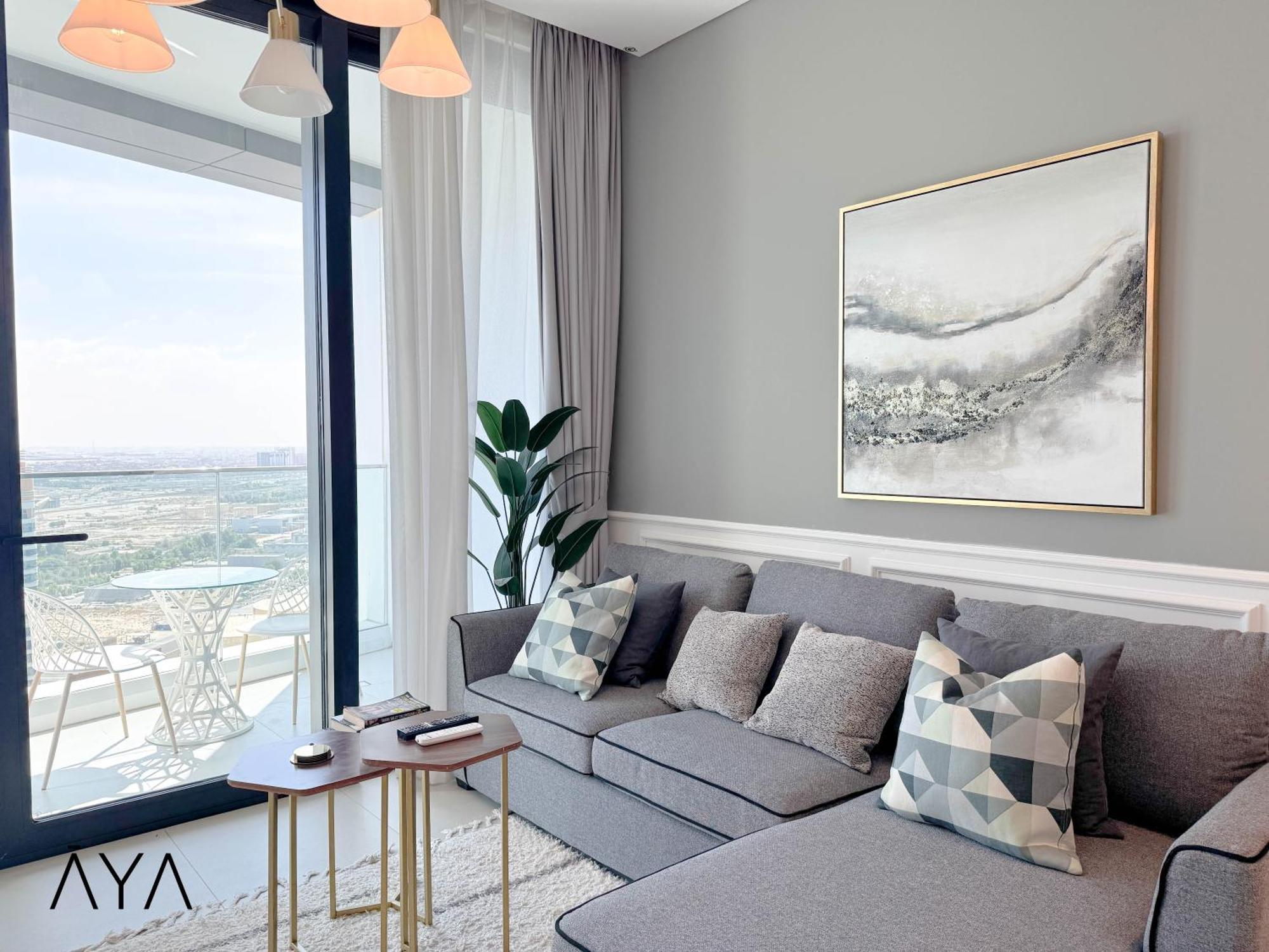 Jumeirah Gate Tower 1 - Stylish With Pool & Views Apartment *