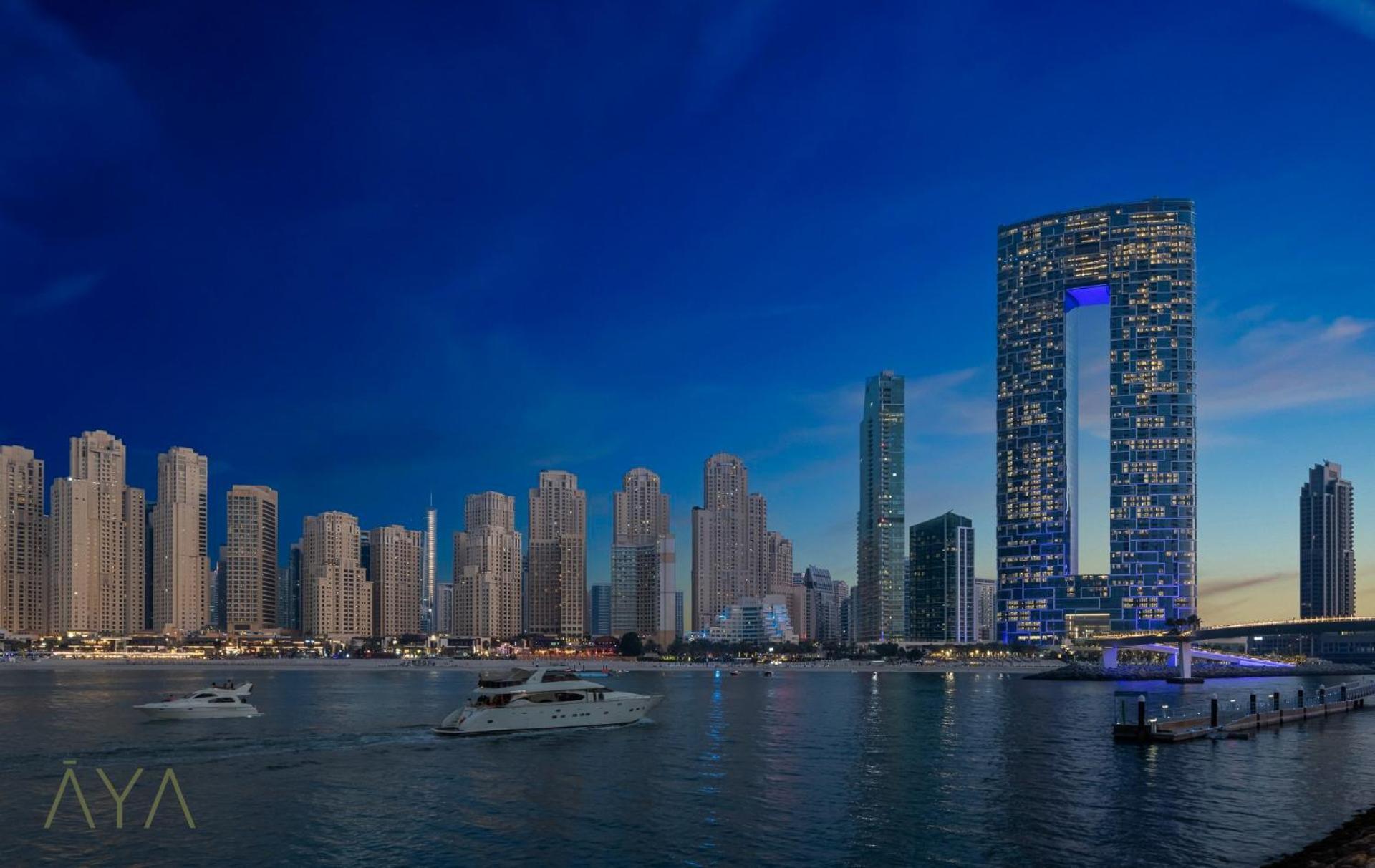 Jumeirah Gate Tower 1 - Stylish With Pool & Views *