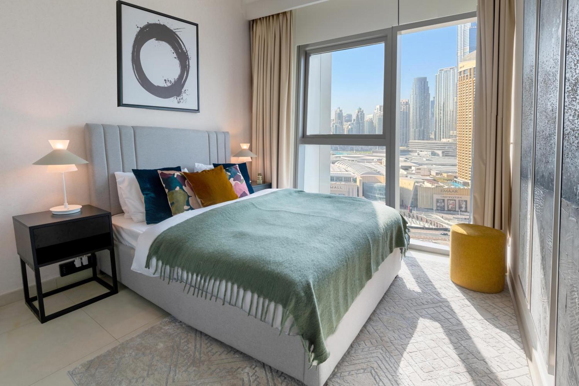 Daire Burj Khalifa Lifestyle Boost! Fabulous 4bed Open View Corner Mall Access *