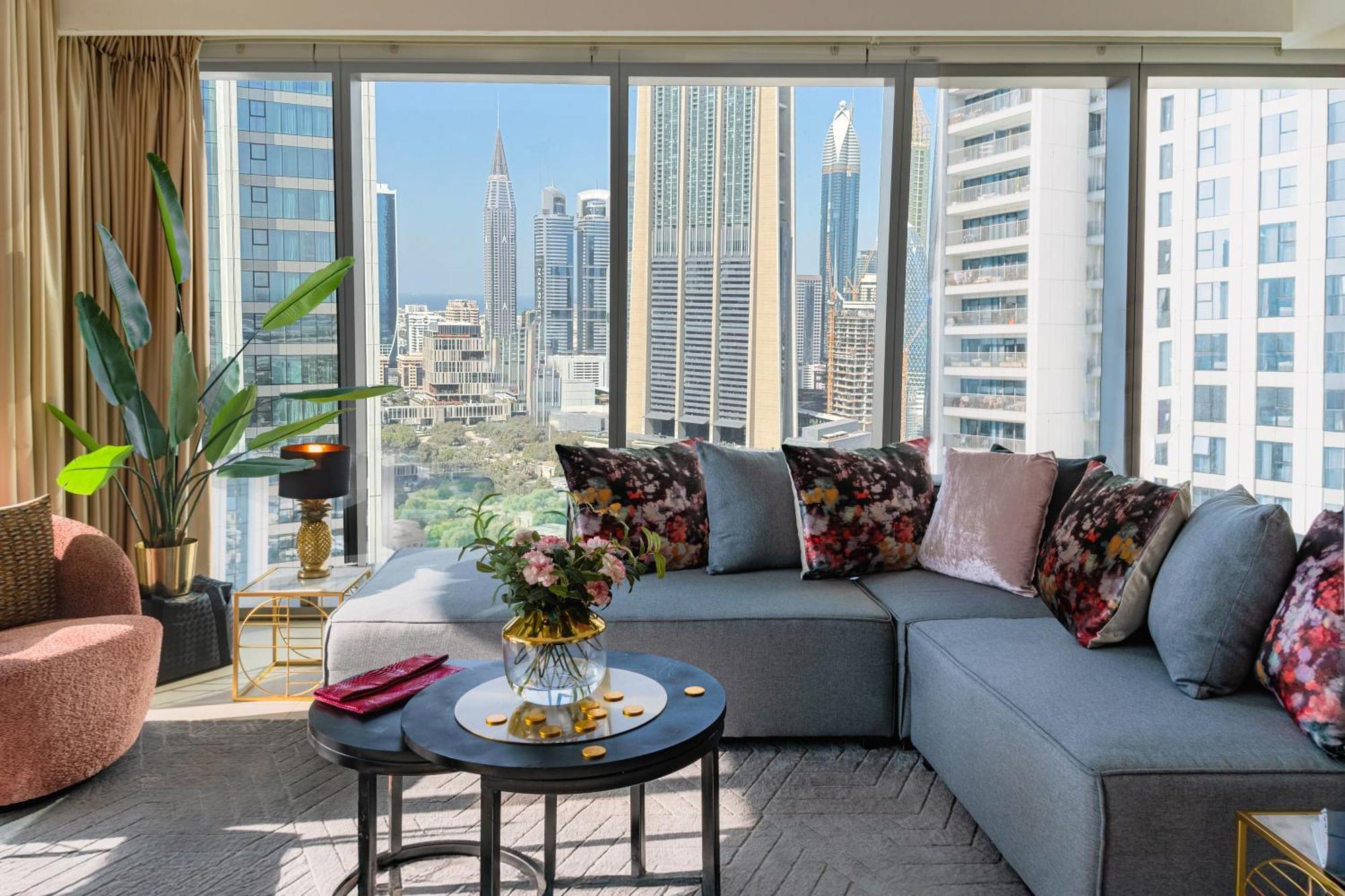 Burj Khalifa Lifestyle Boost! Fabulous 4bed Open View Corner Mall Access Daire Dubai