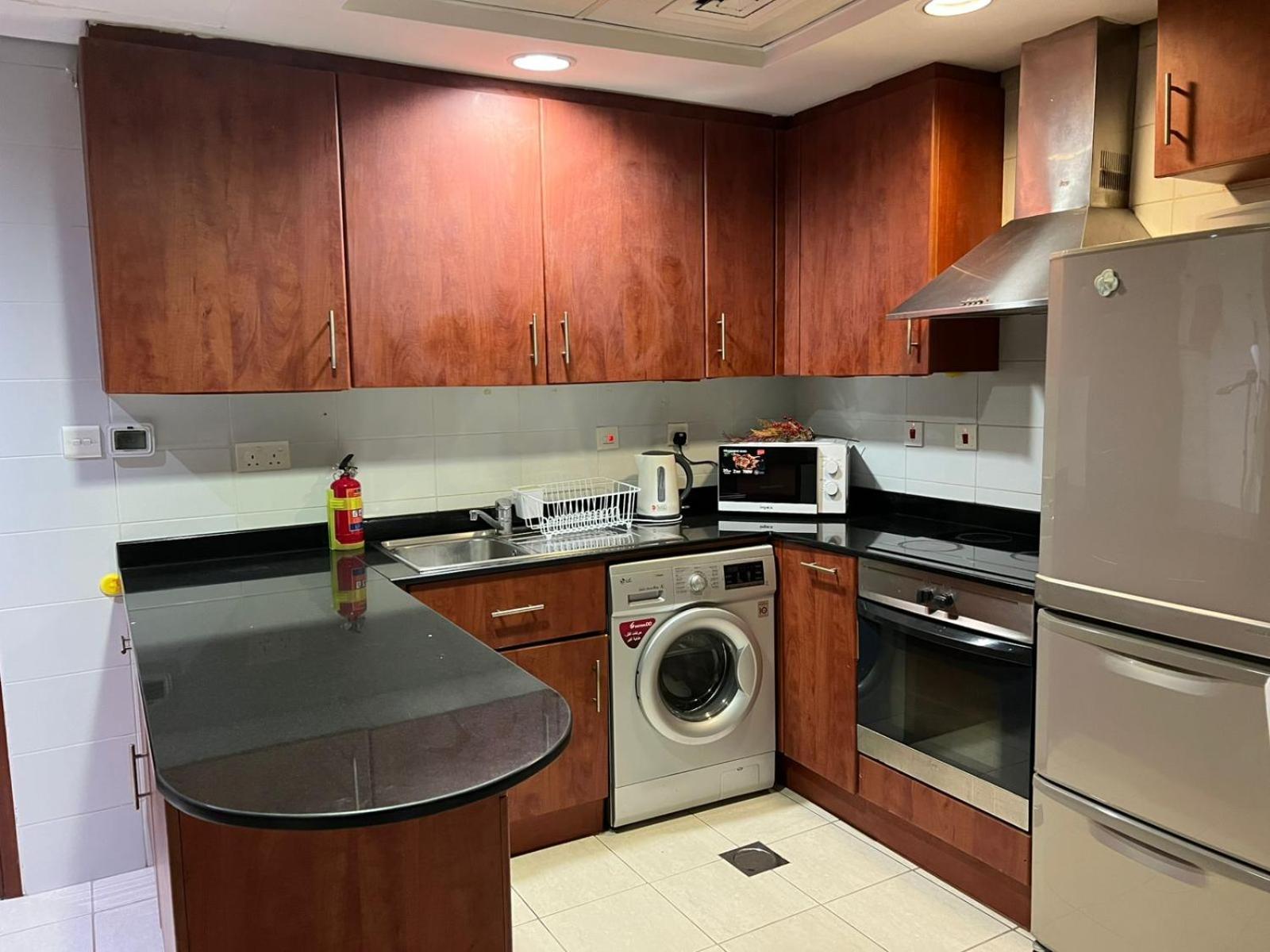 View 1 Bedroom Jlt, Cluster D Apartment