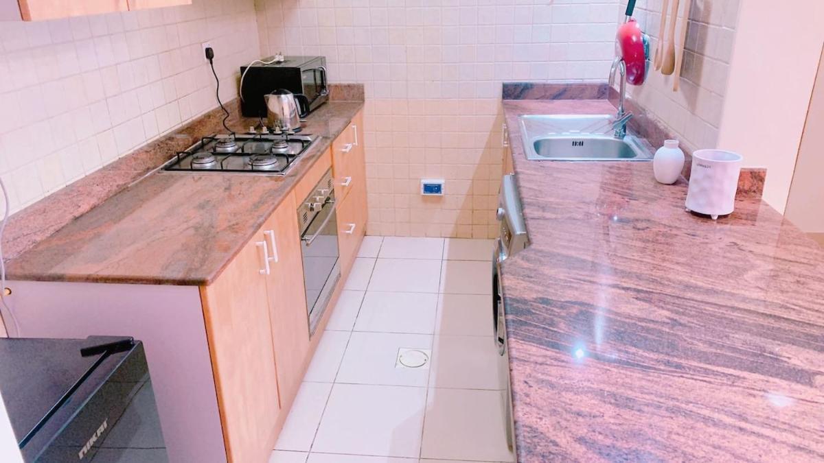 Luxury 1 Bhk With Panoramic Marina View