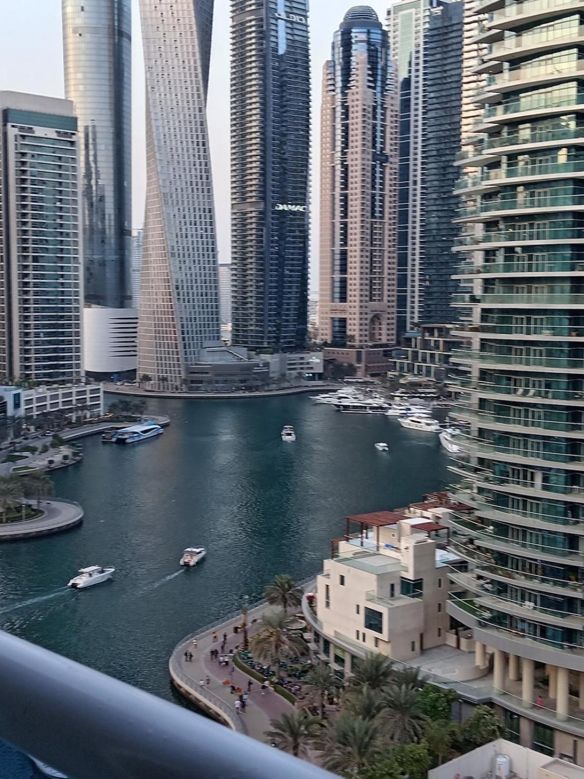 Luxury 1 Bhk With Panoramic Marina View Apartment Dubai