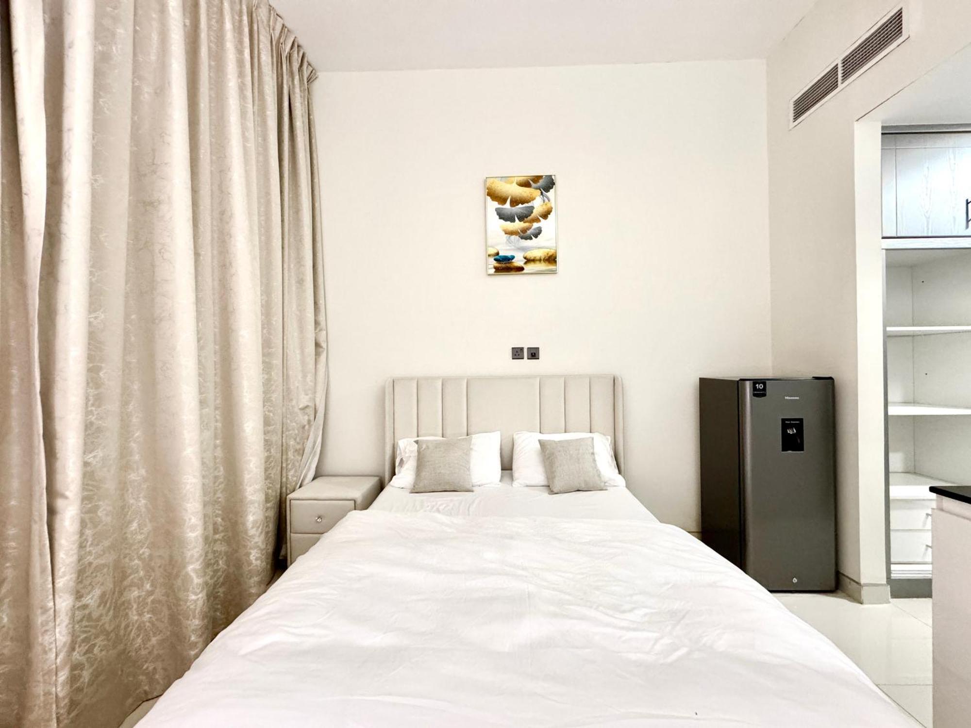 Al Manara Premium Deluxe *