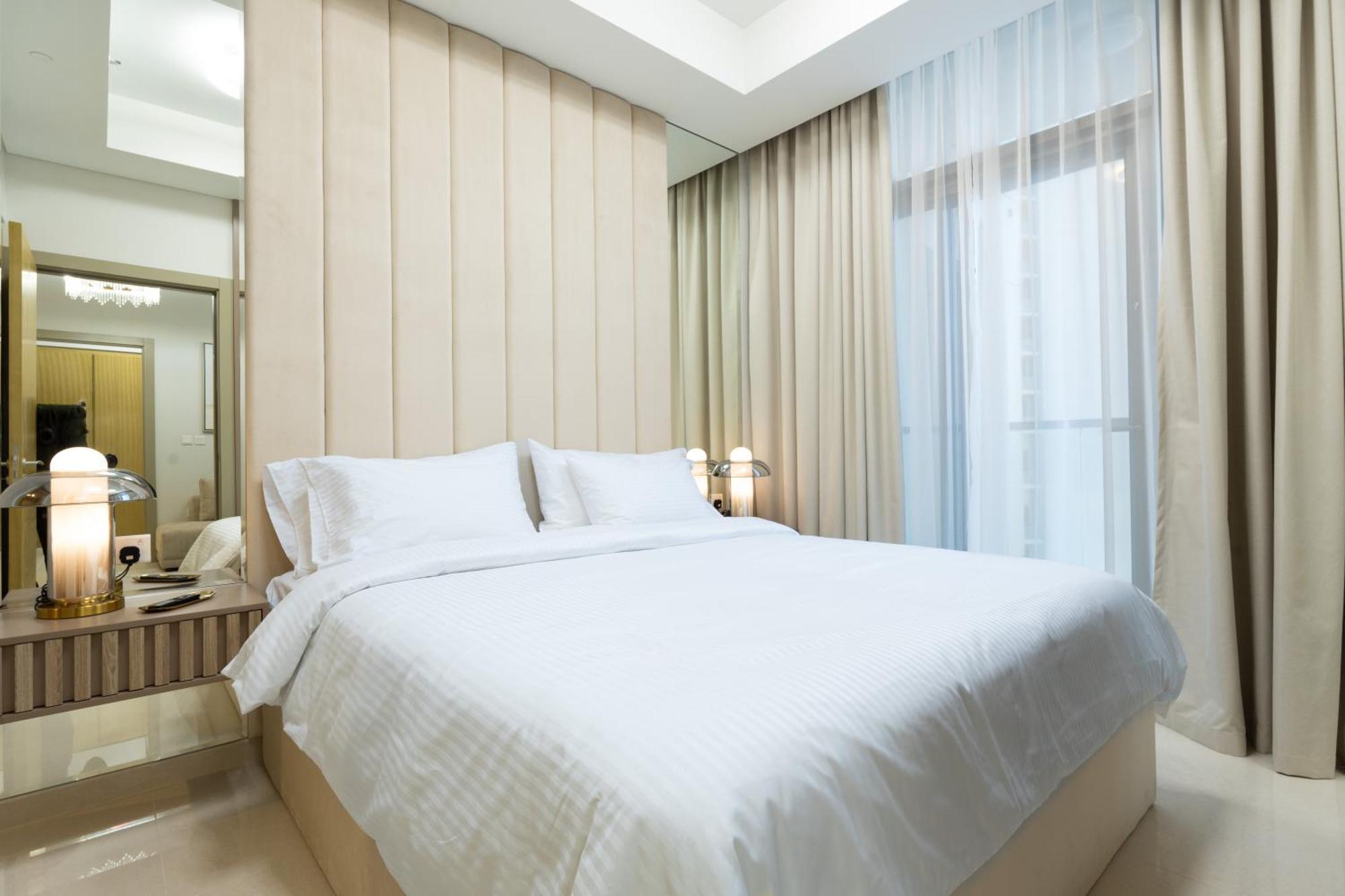Keyrock Living - Premium 2br Retreat With Breathtaking Views Apartment Dubai