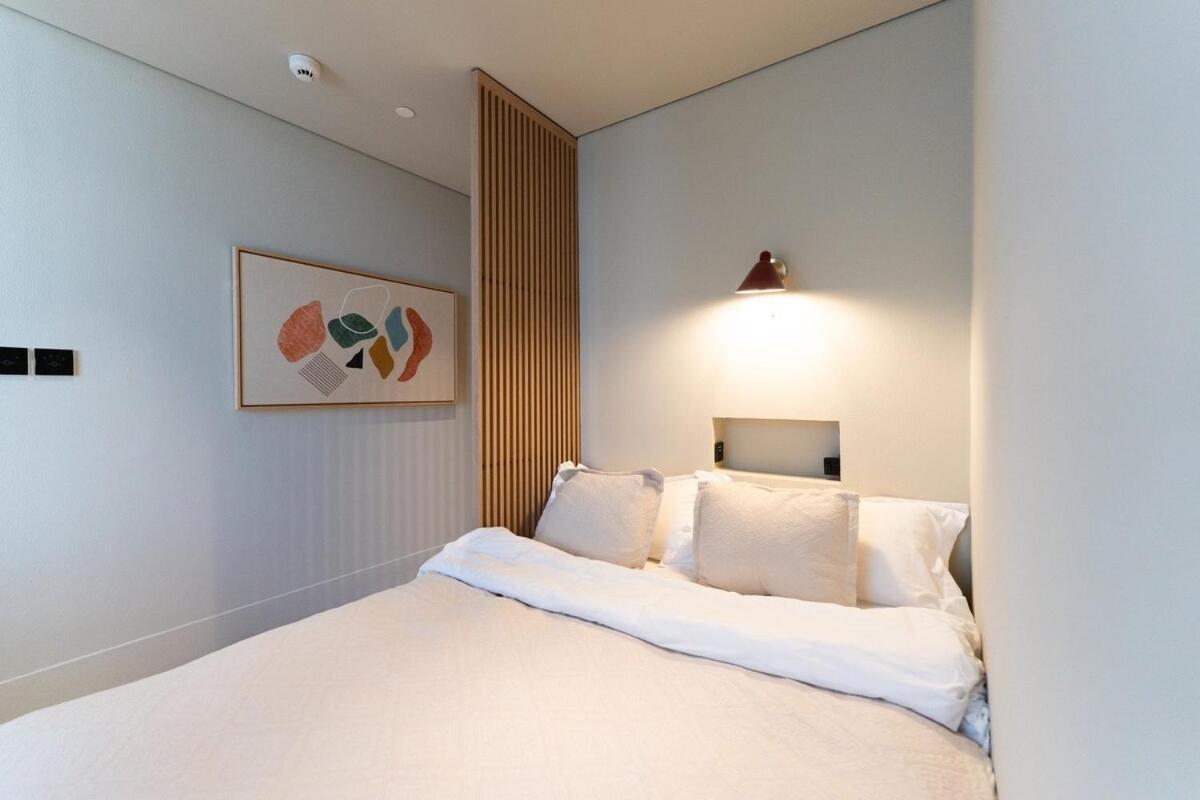 Apartment Upside Living Business Bay Dubai