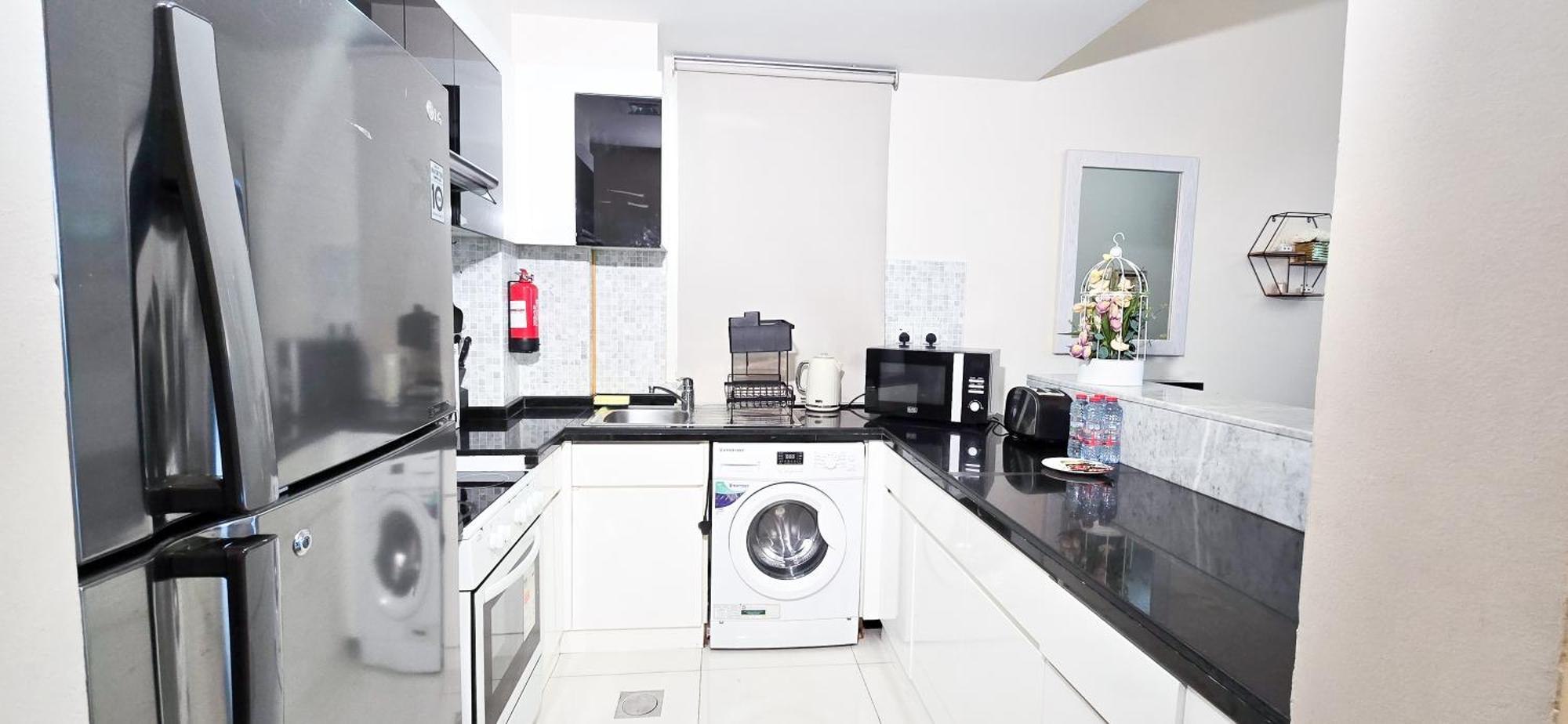 Apartment Rbc Fabulous View Near Mall *