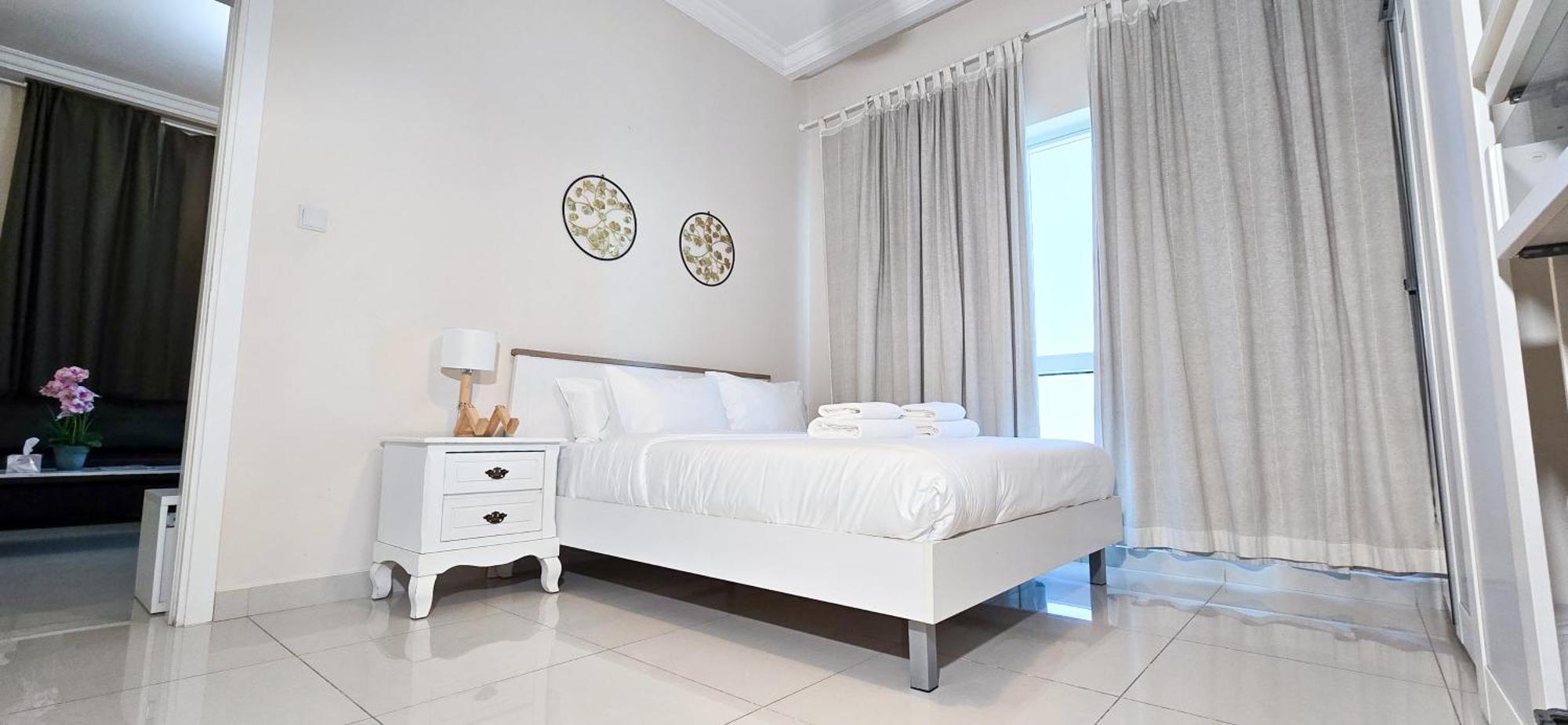 Rbc Fabulous View Near Mall Dubai