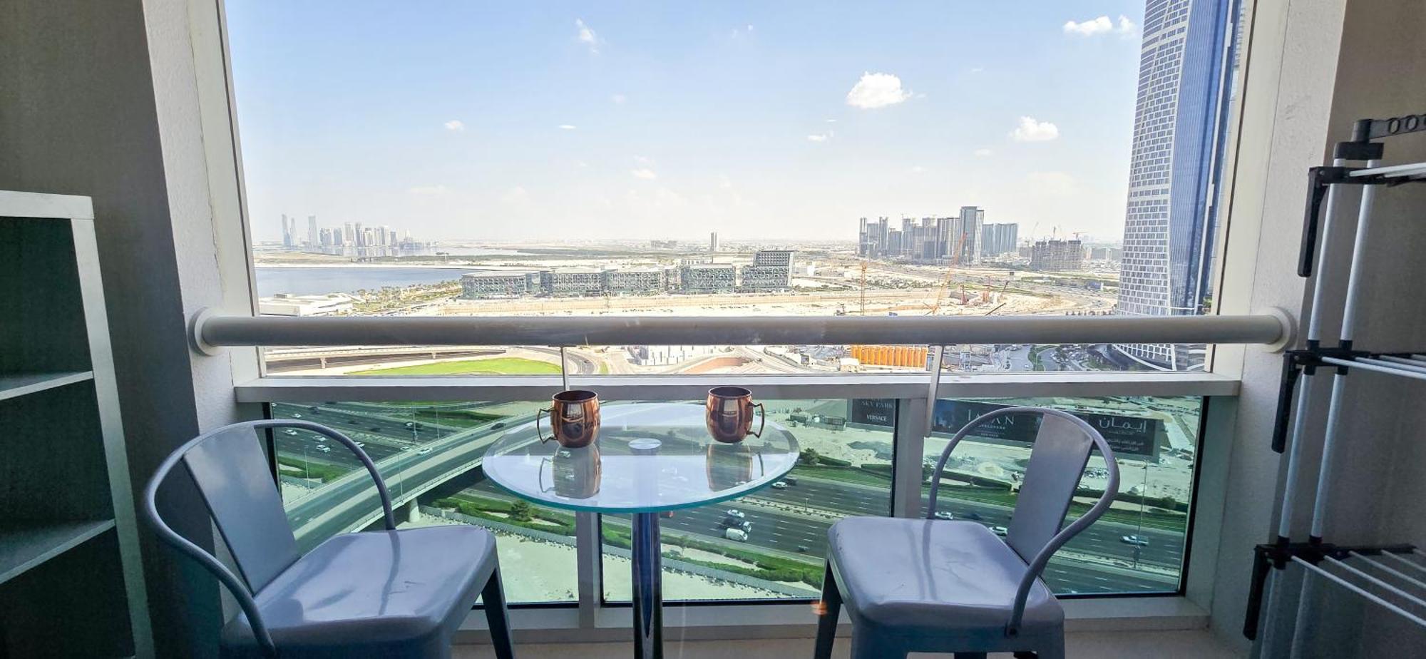 Rbc Fabulous View Near Mall Apartment